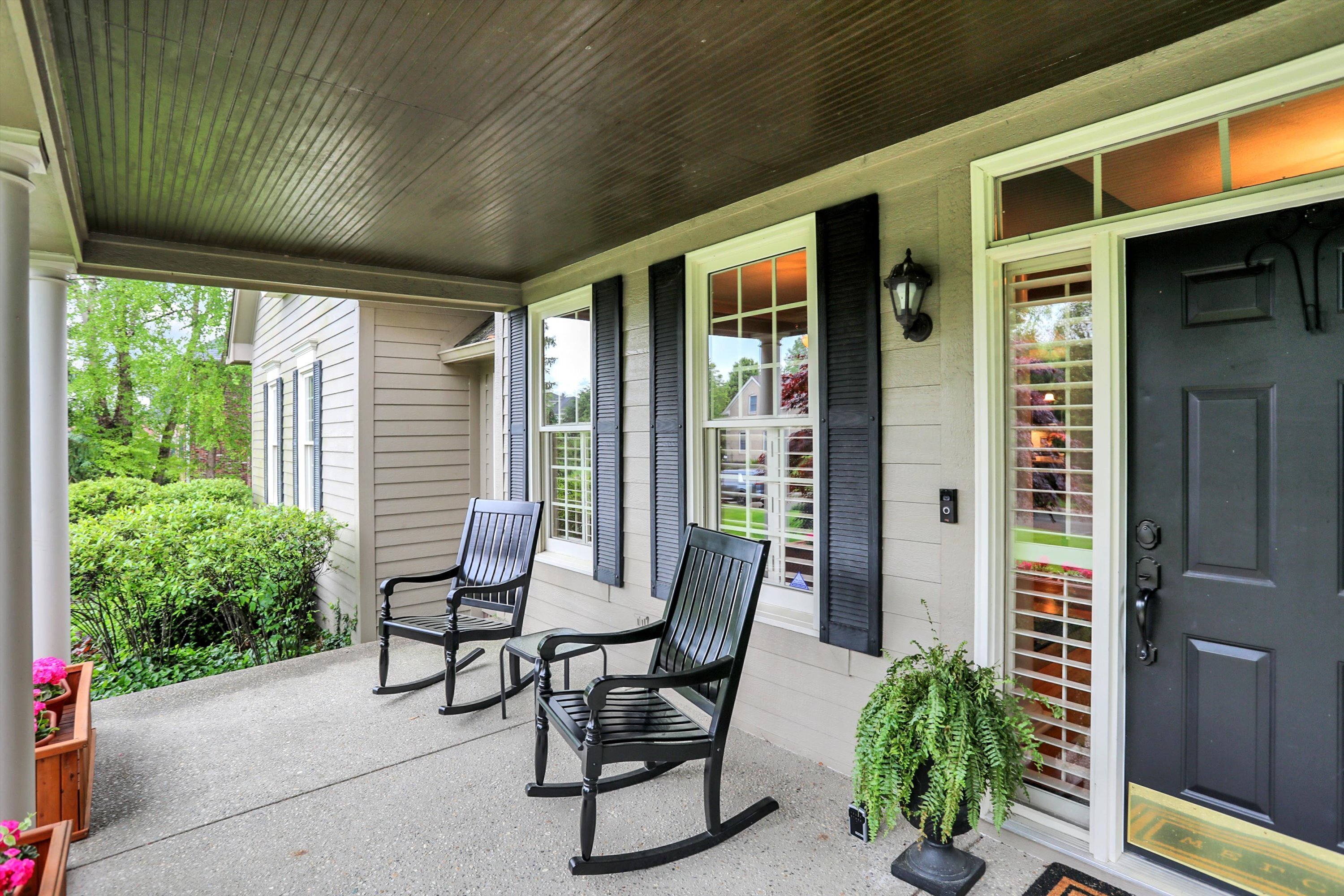 9045 Mallard Point