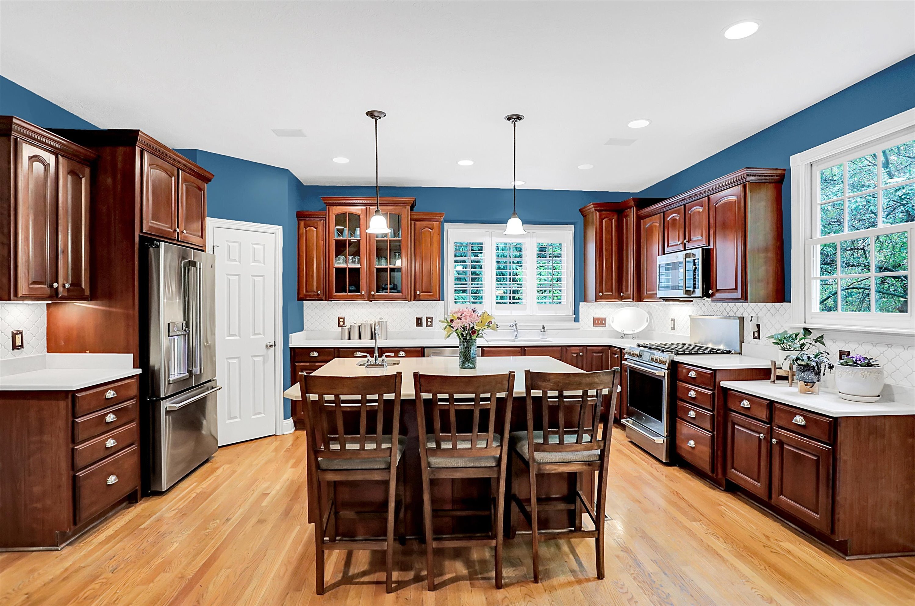 9045 Mallard Point