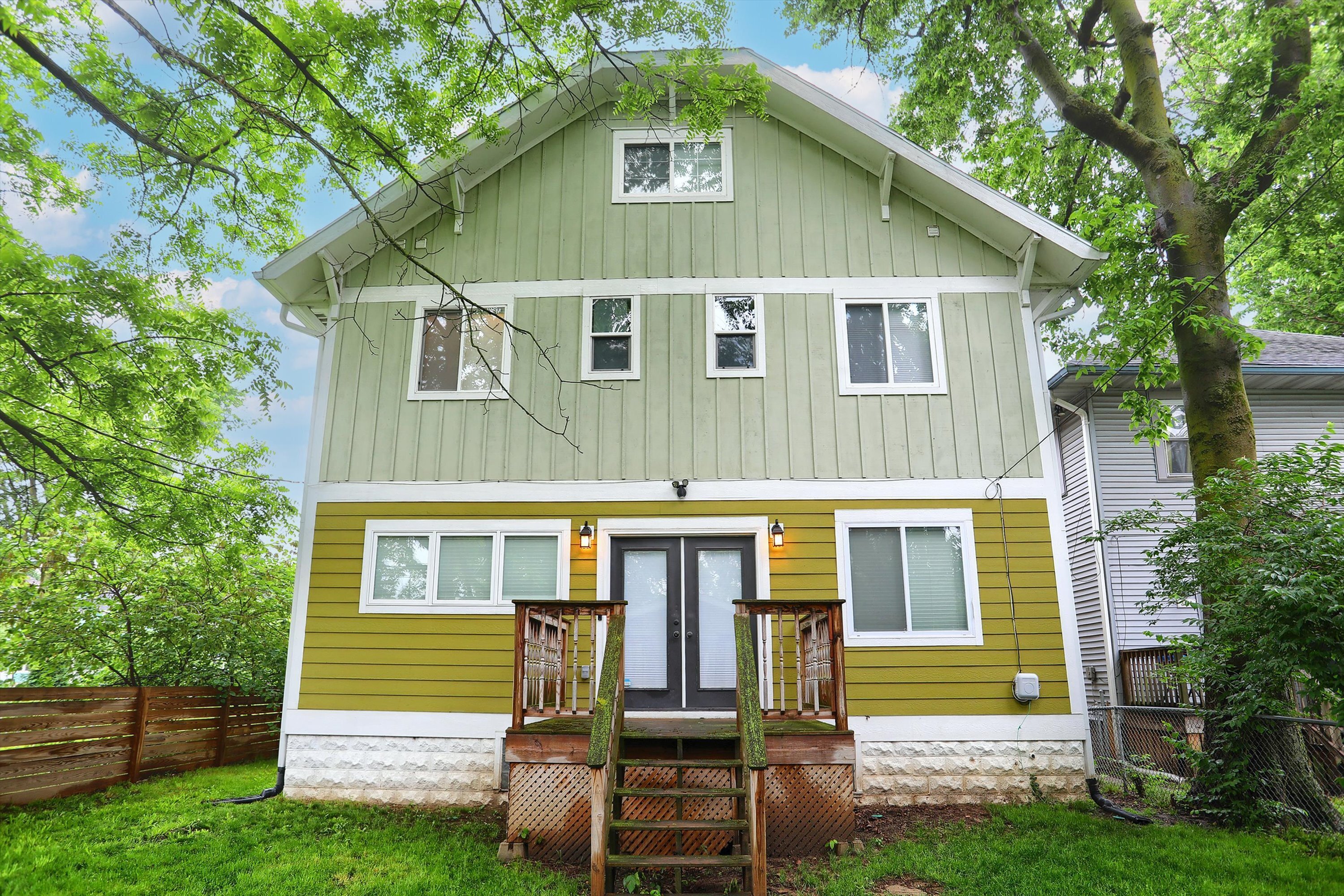 3109 Ruckle Street