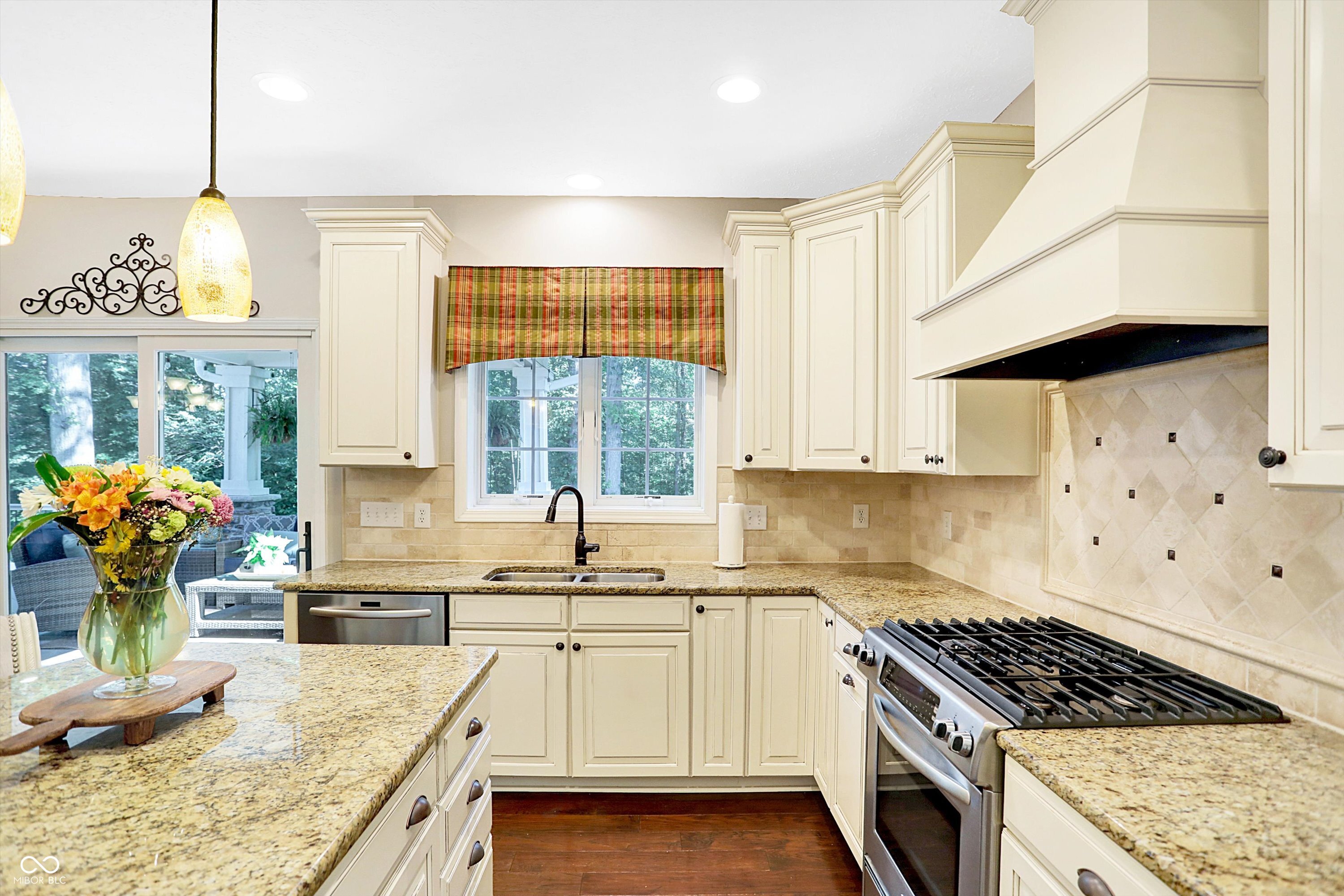 9252 Blackberry Court