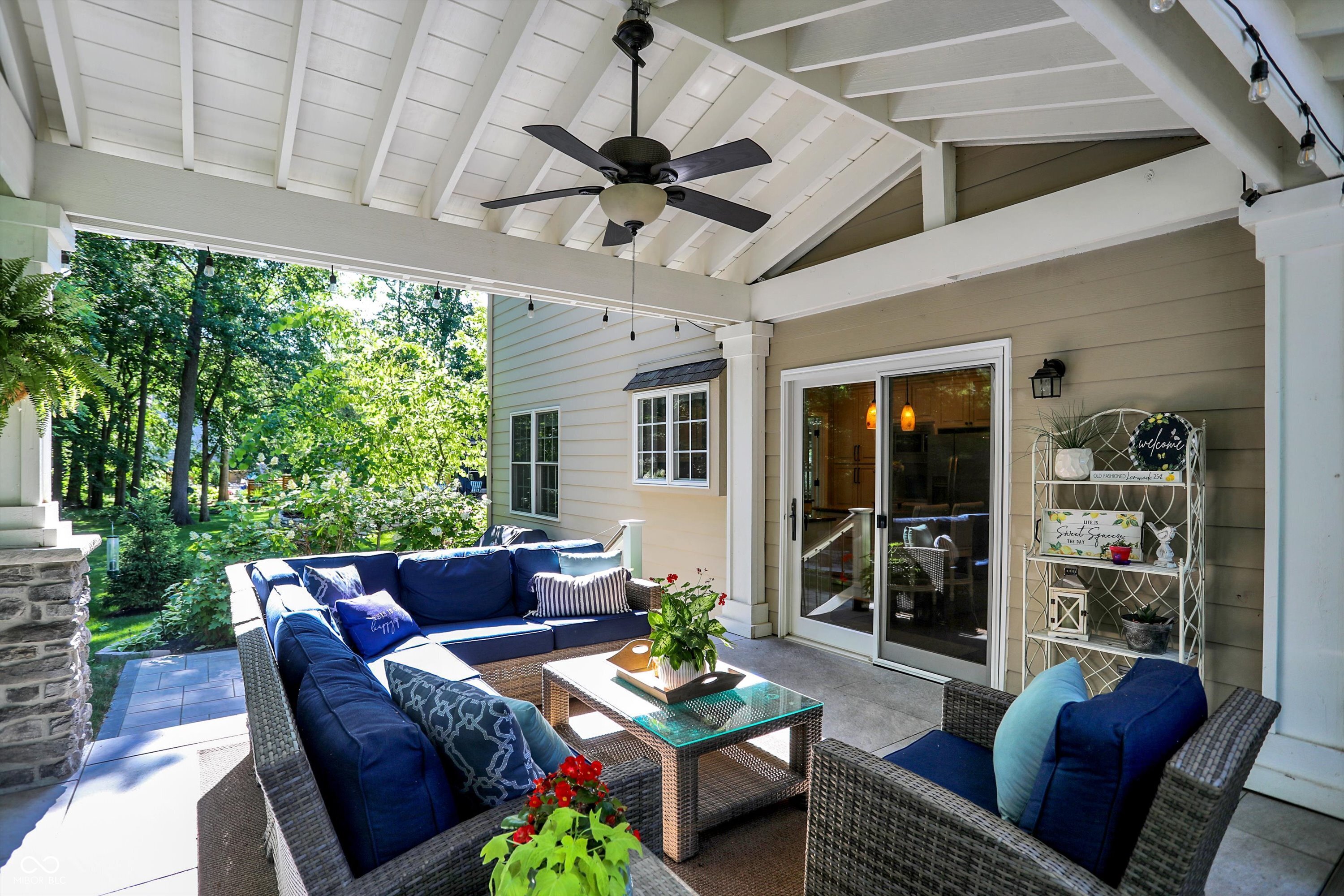 9252 Blackberry Court