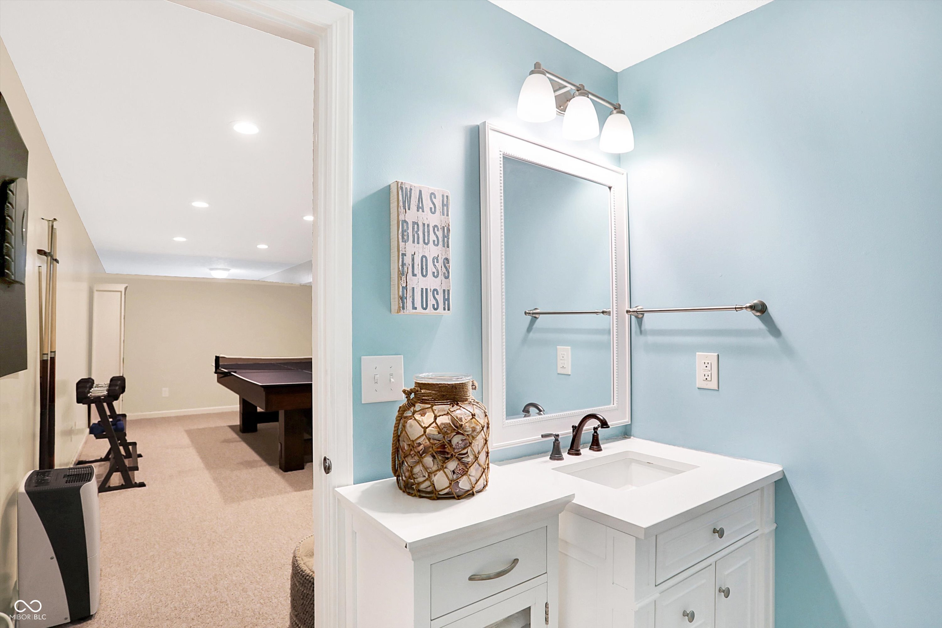9252 Blackberry Court