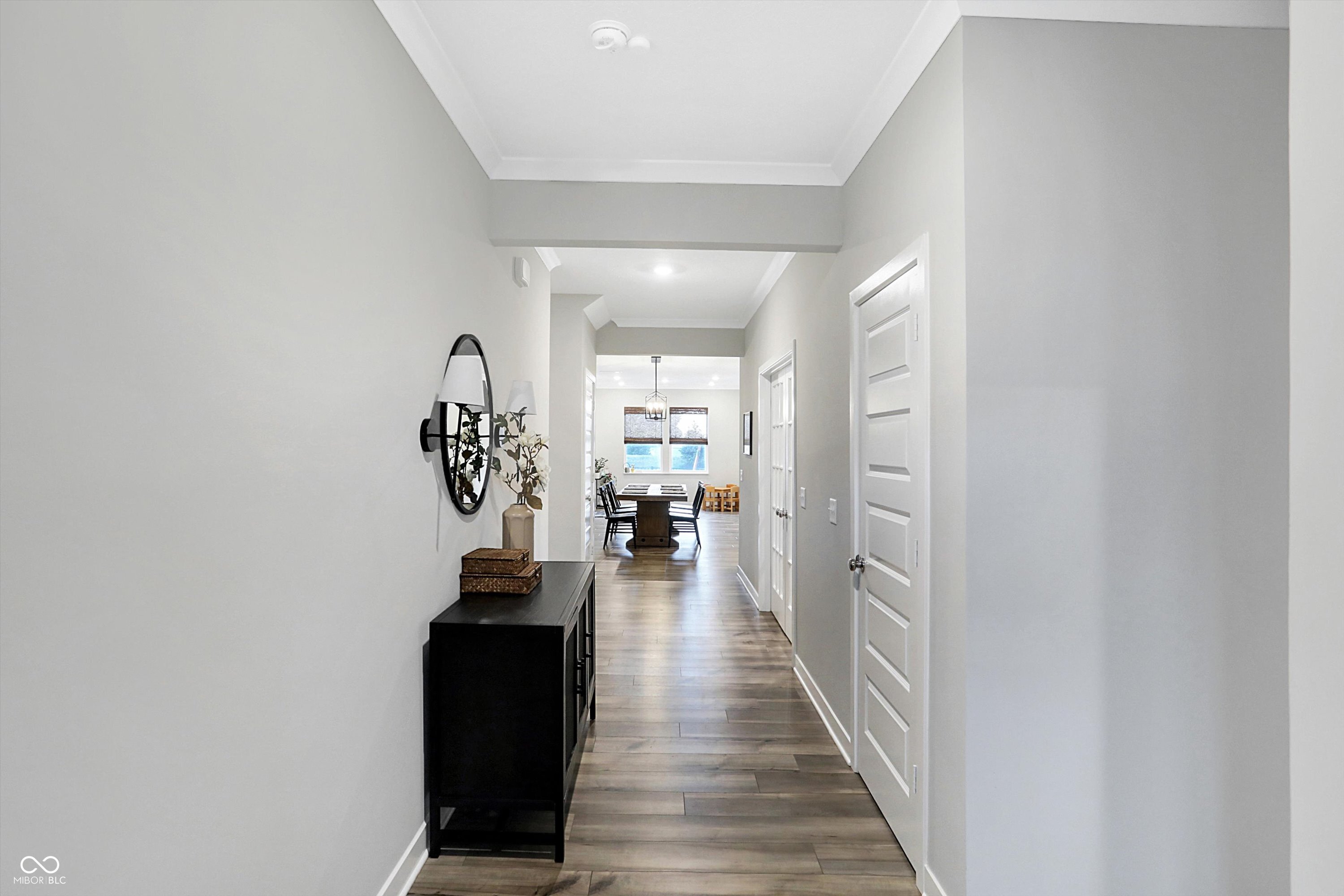 5367 Oak Knoll Drive