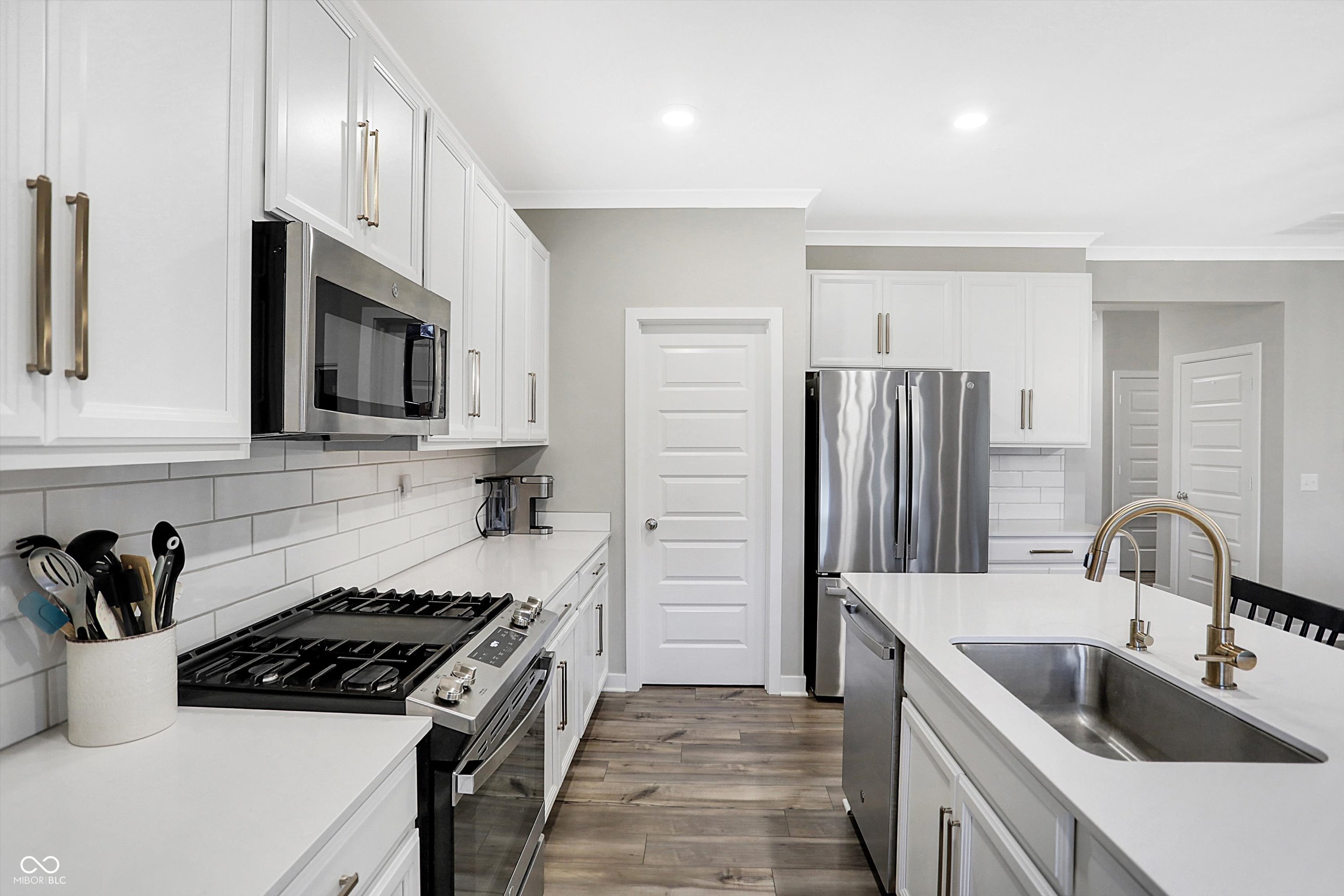 5367 Oak Knoll Drive