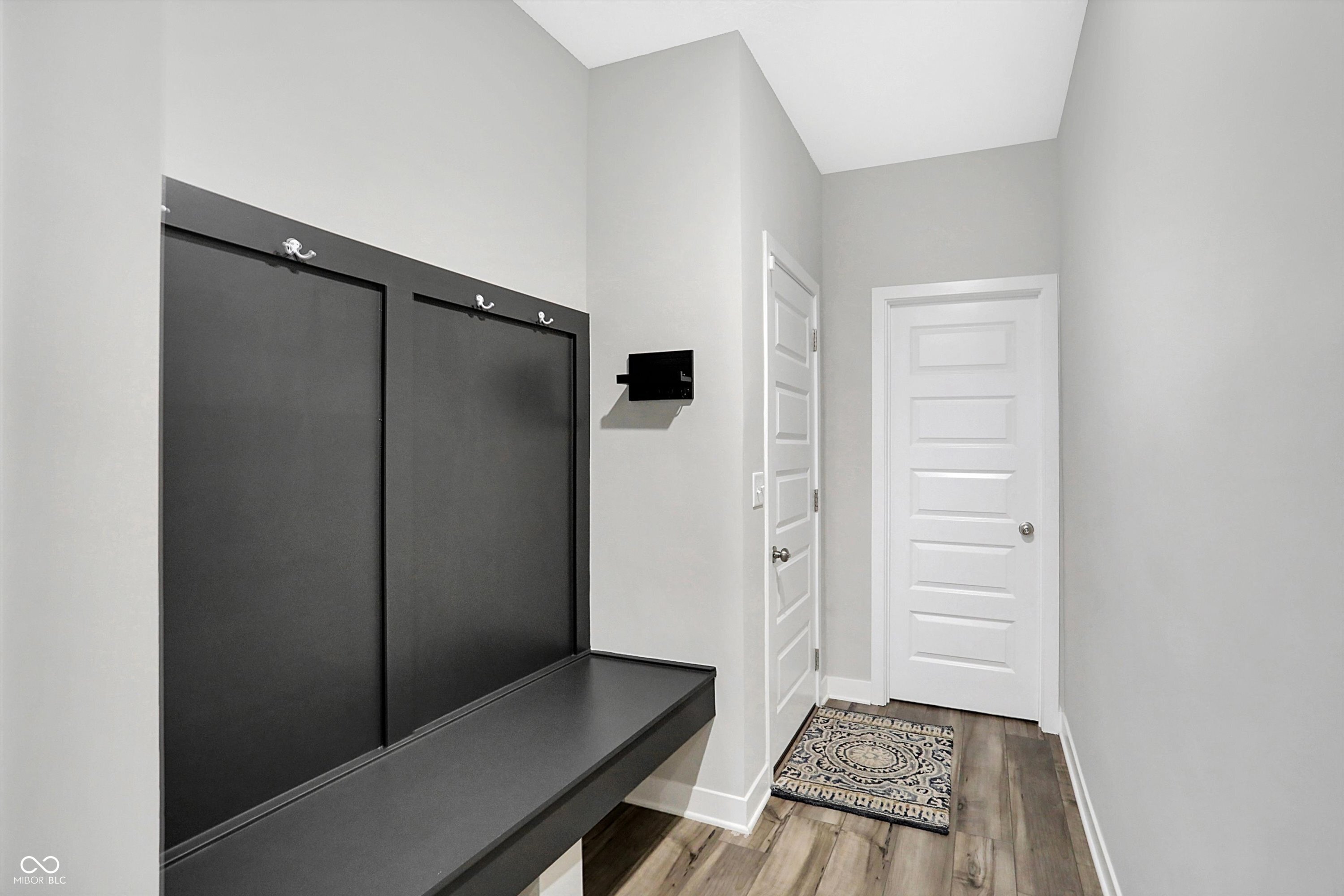 5367 Oak Knoll Drive