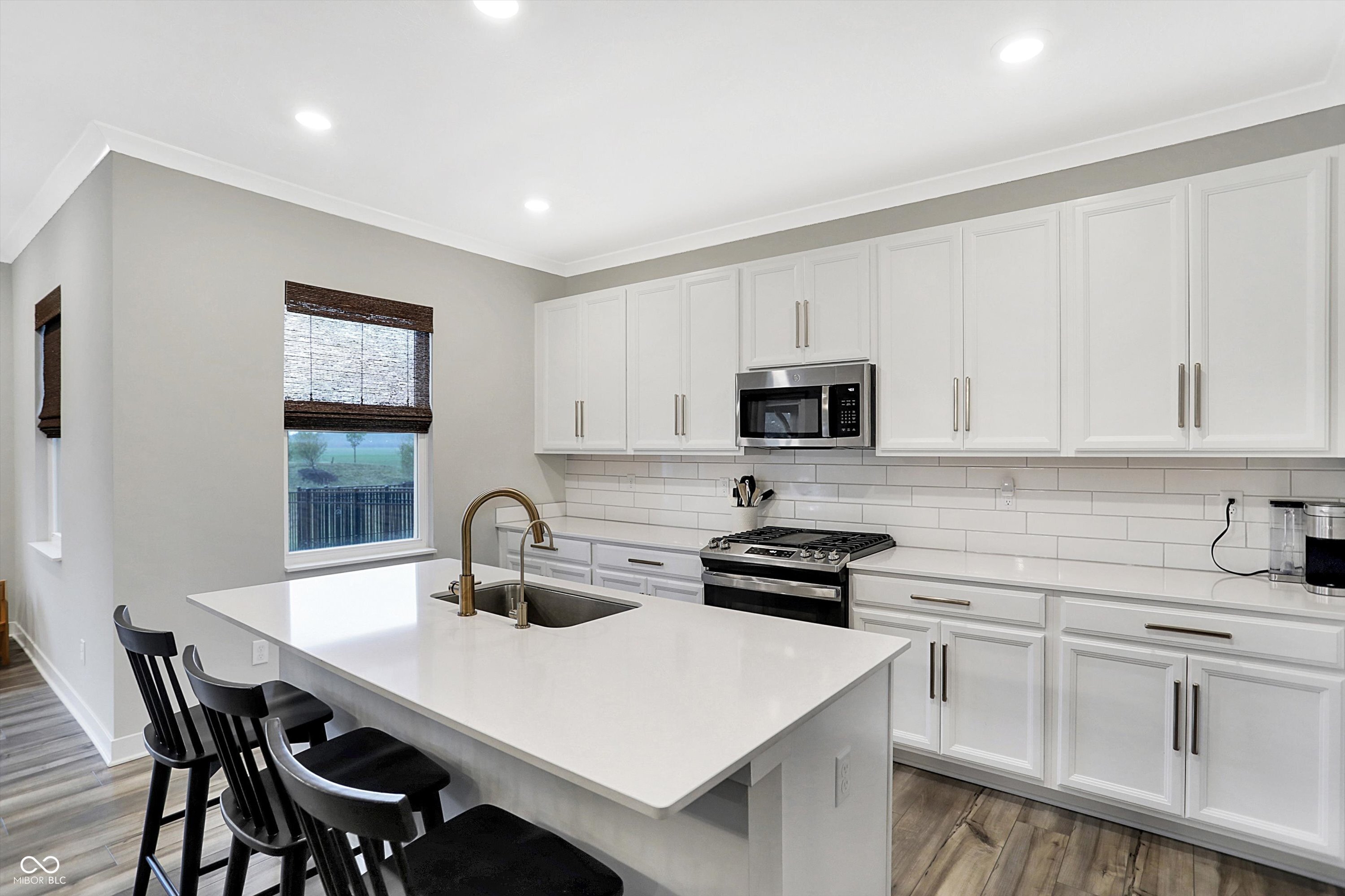 5367 Oak Knoll Drive