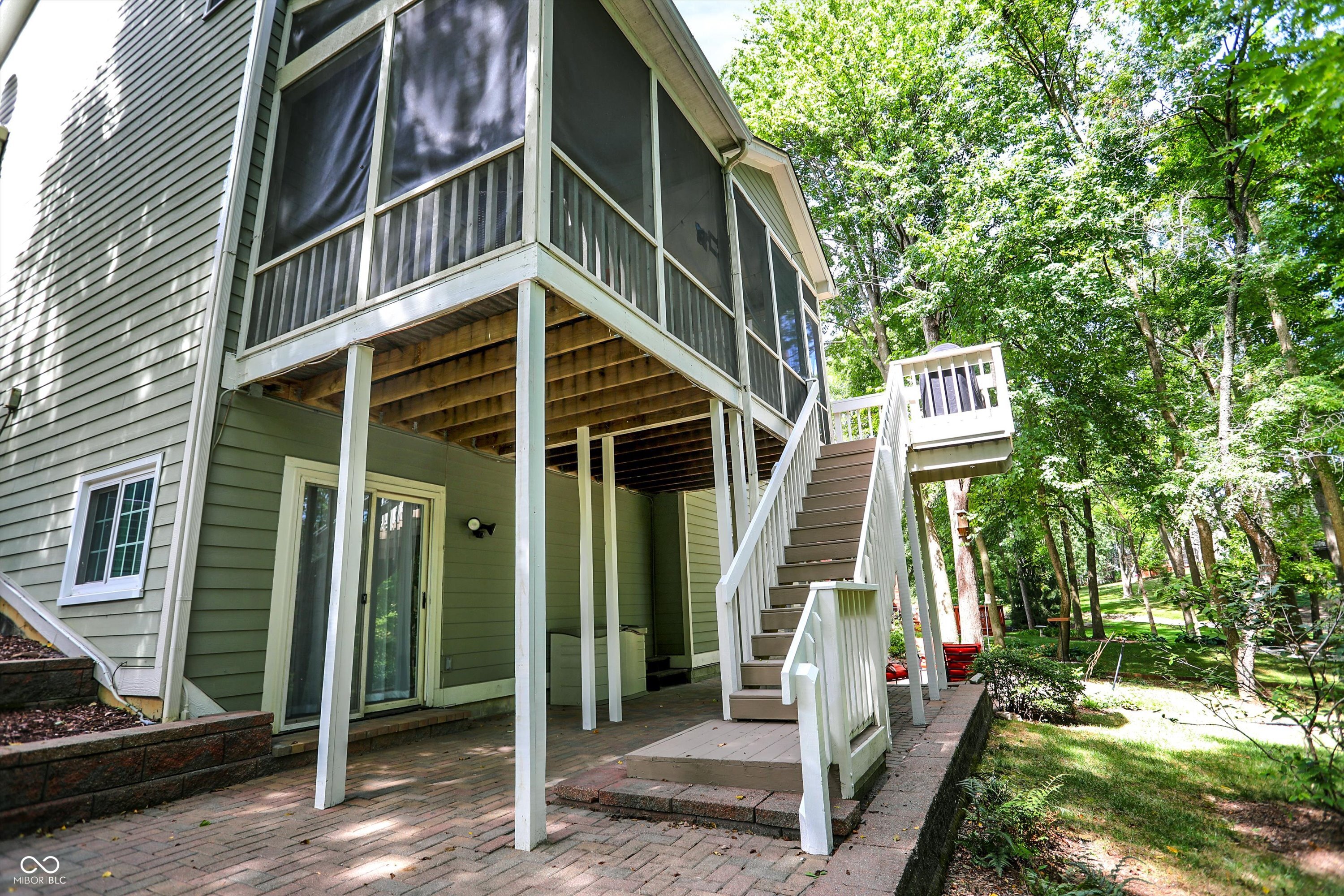 9769 Logan Lane