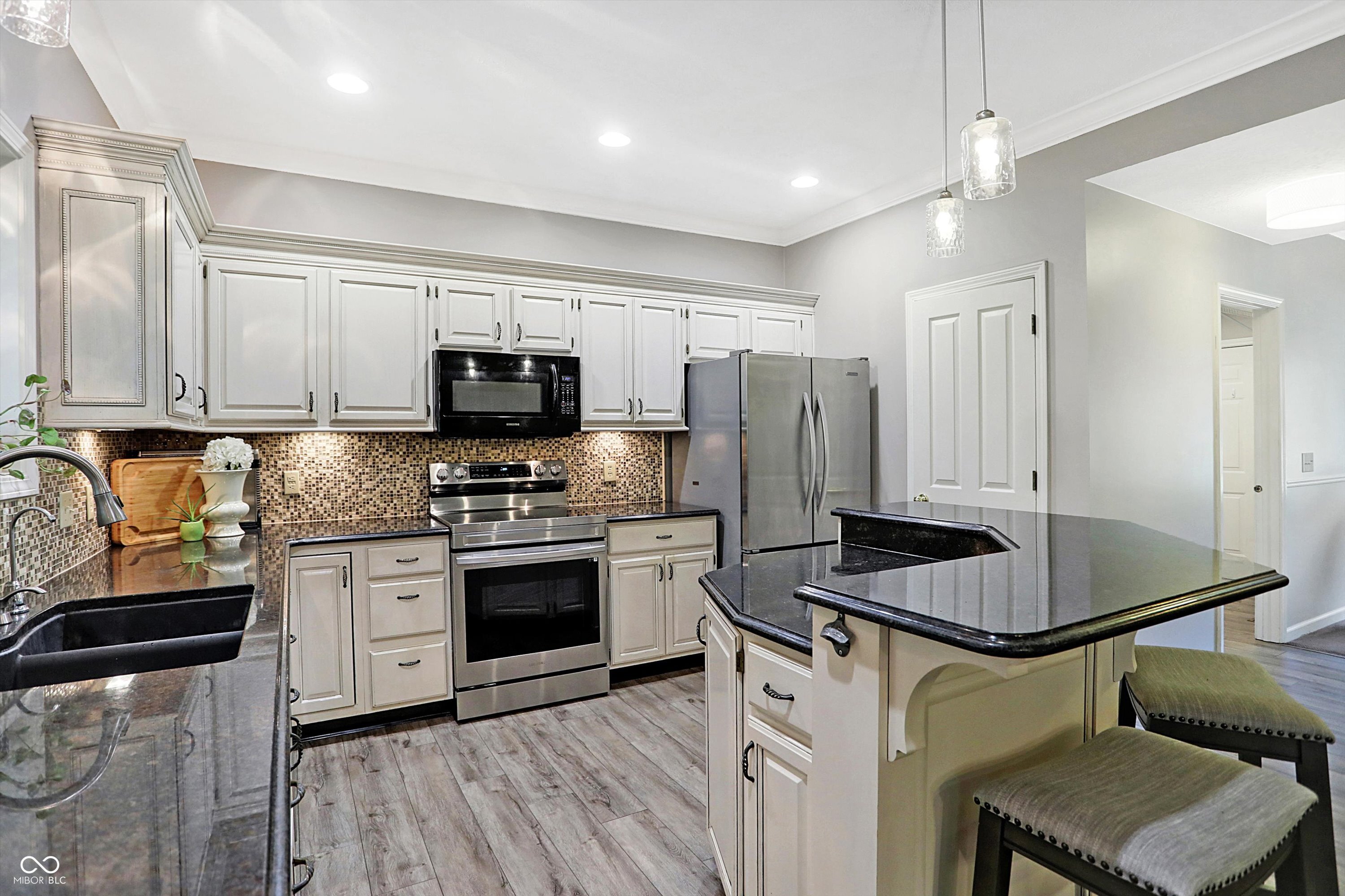 9769 Logan Lane