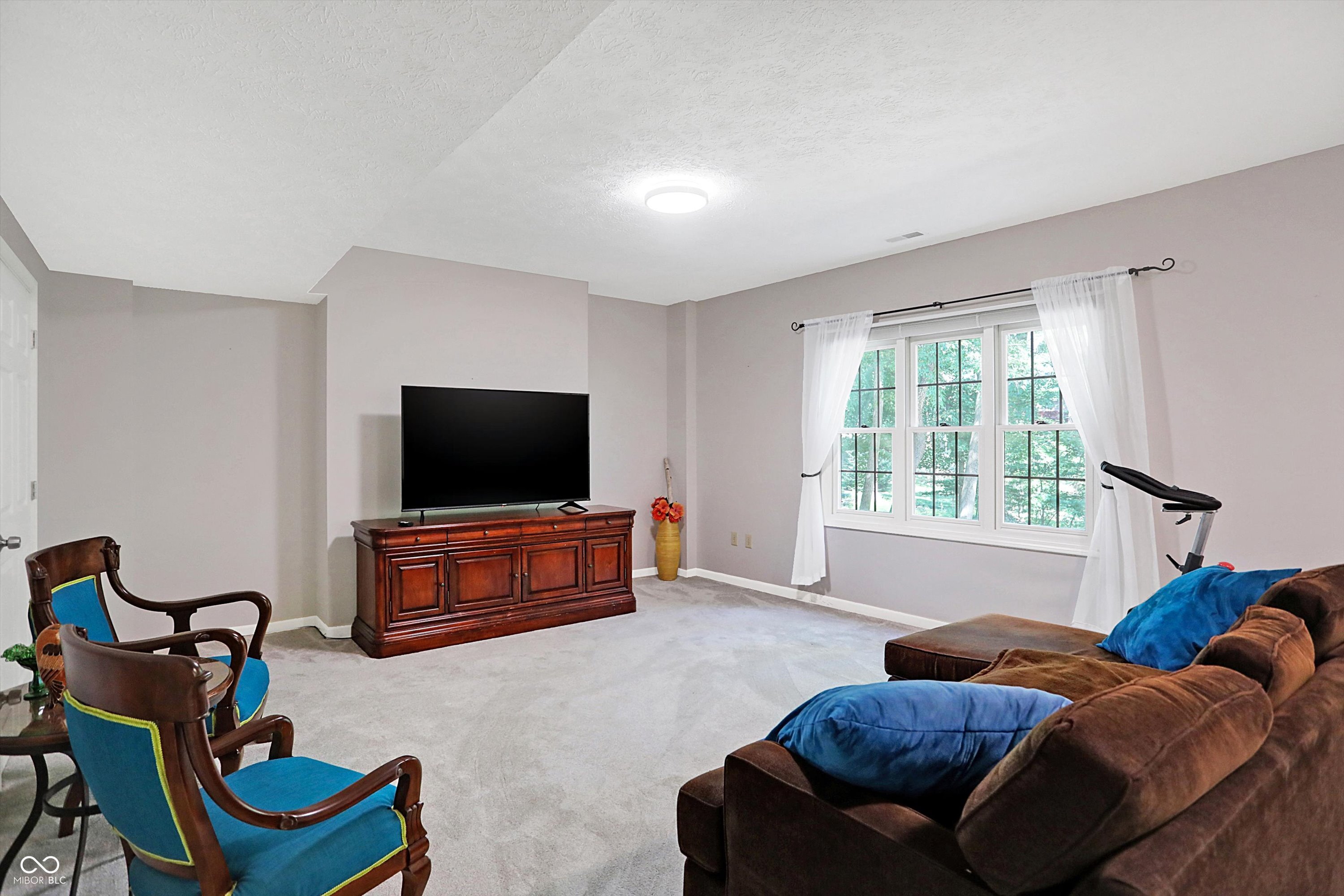 9769 Logan Lane