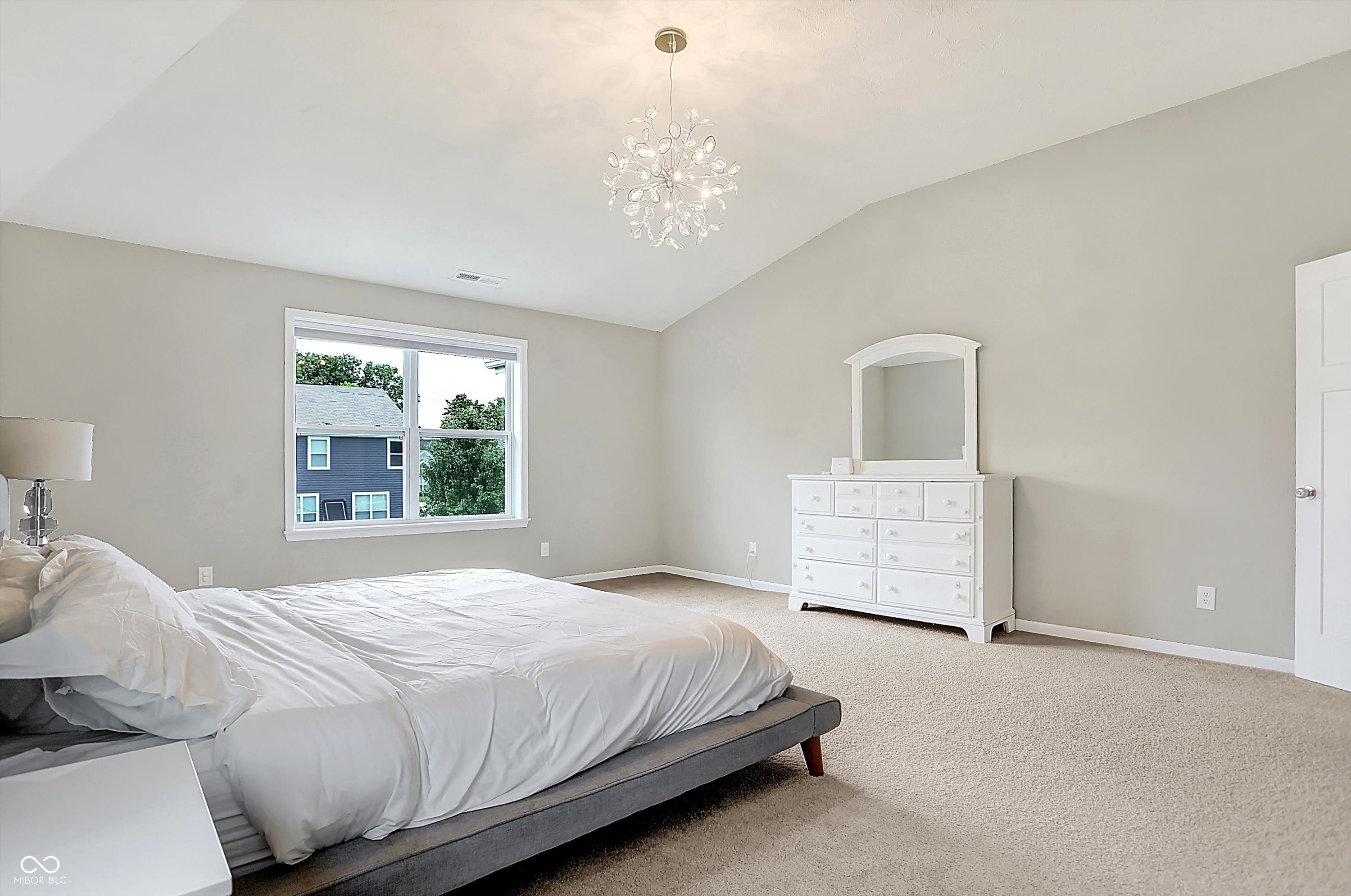 1258 Riverbank Drive