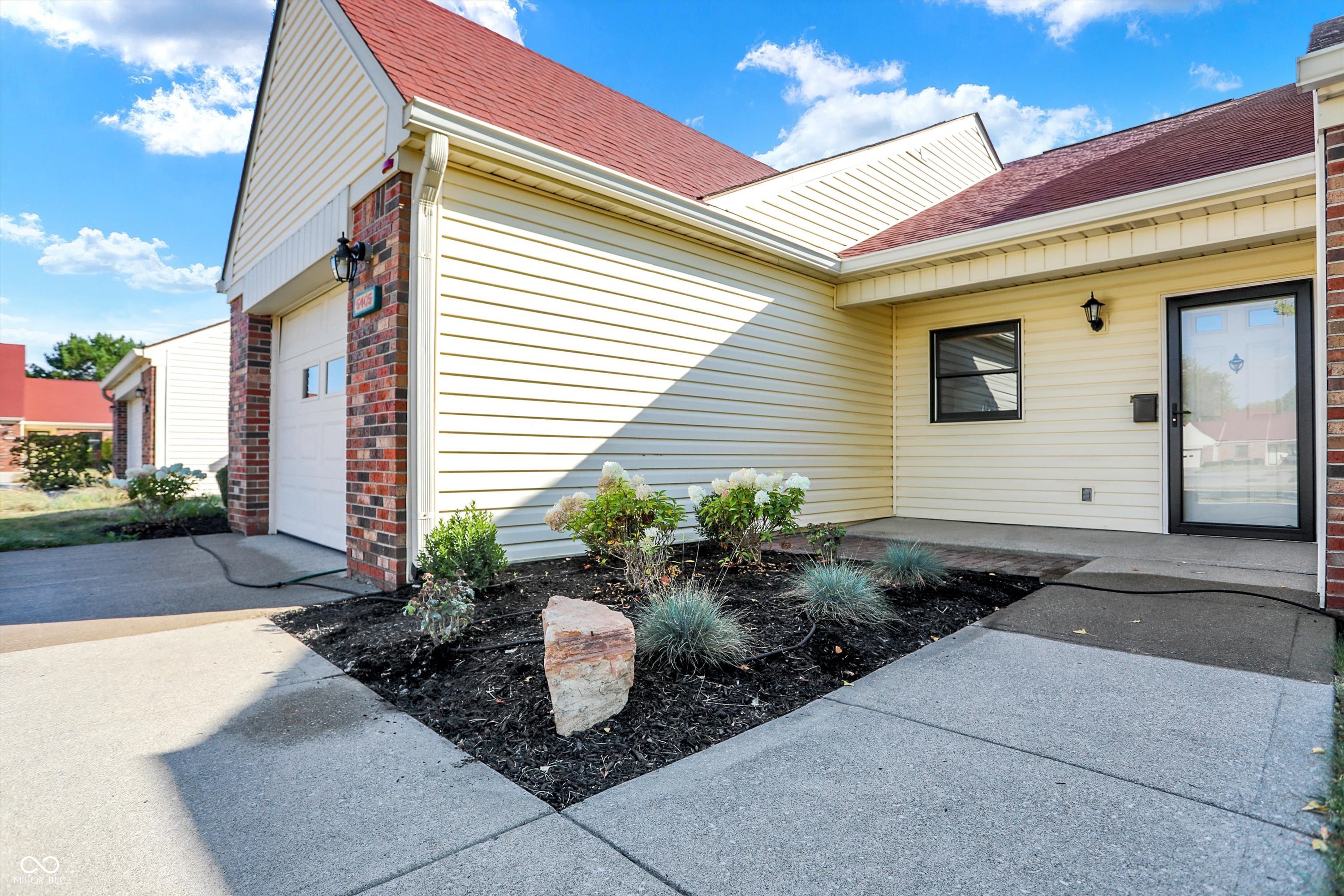 5405 Unity Trail