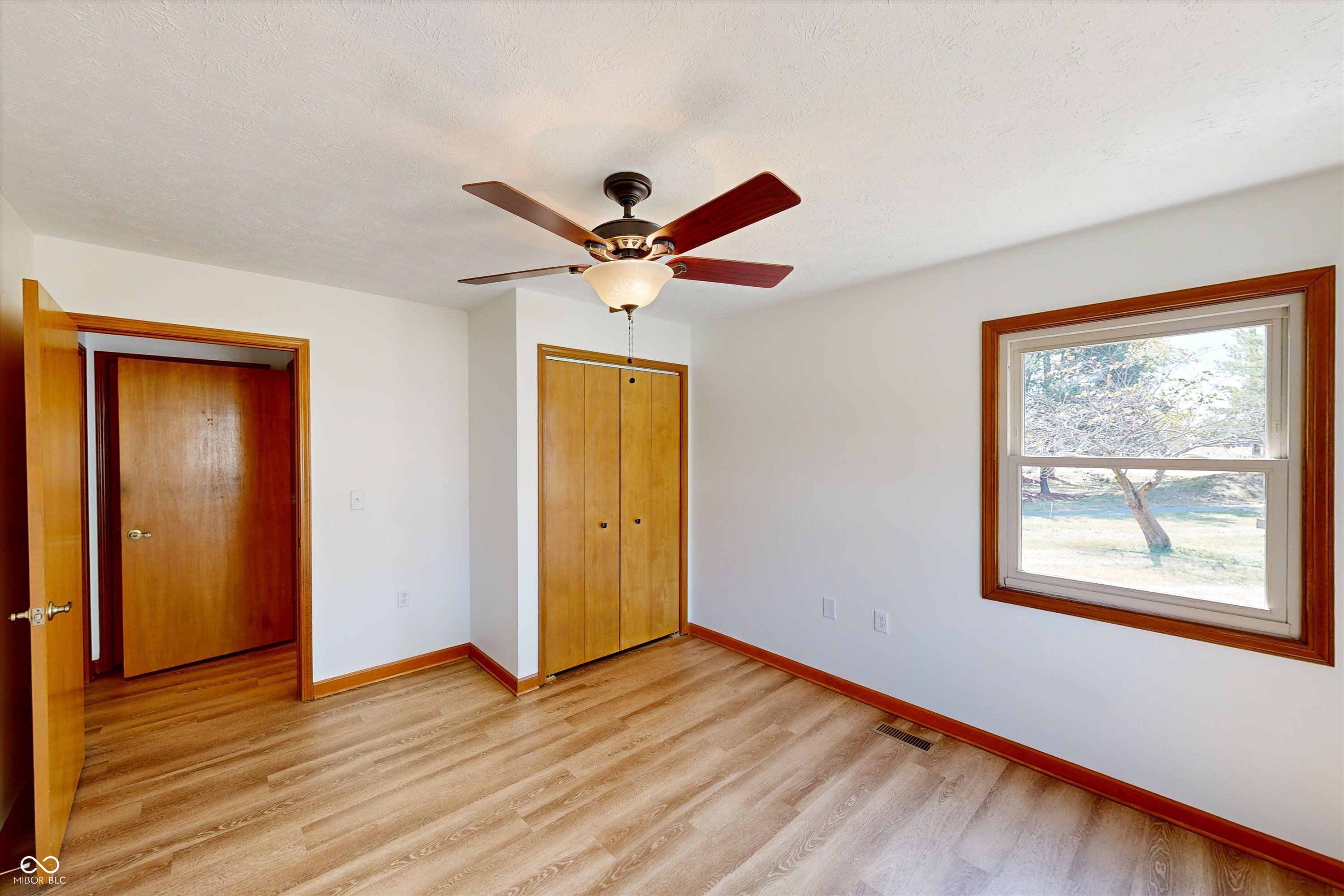 5405 Unity Trail