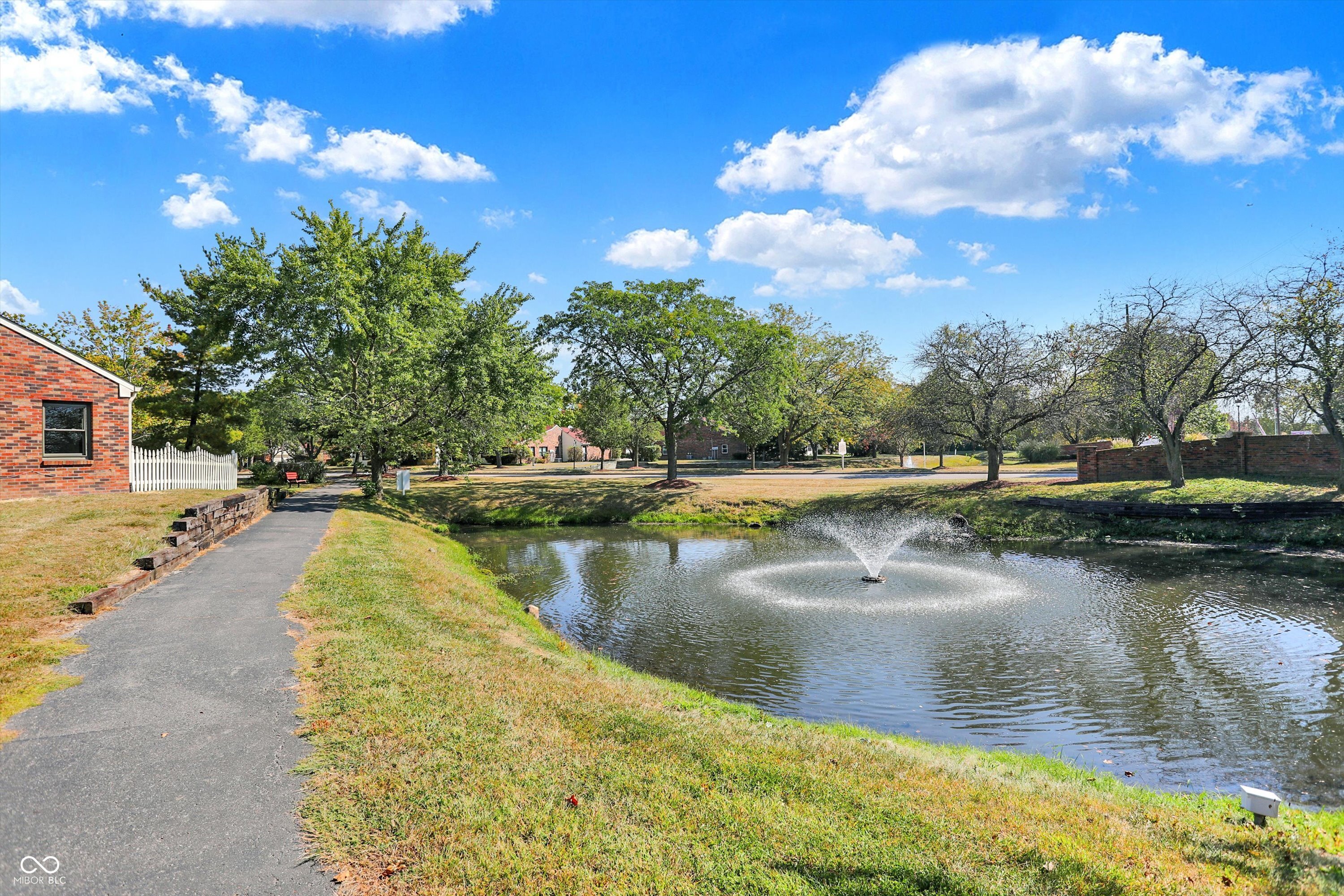 5405 Unity Trail