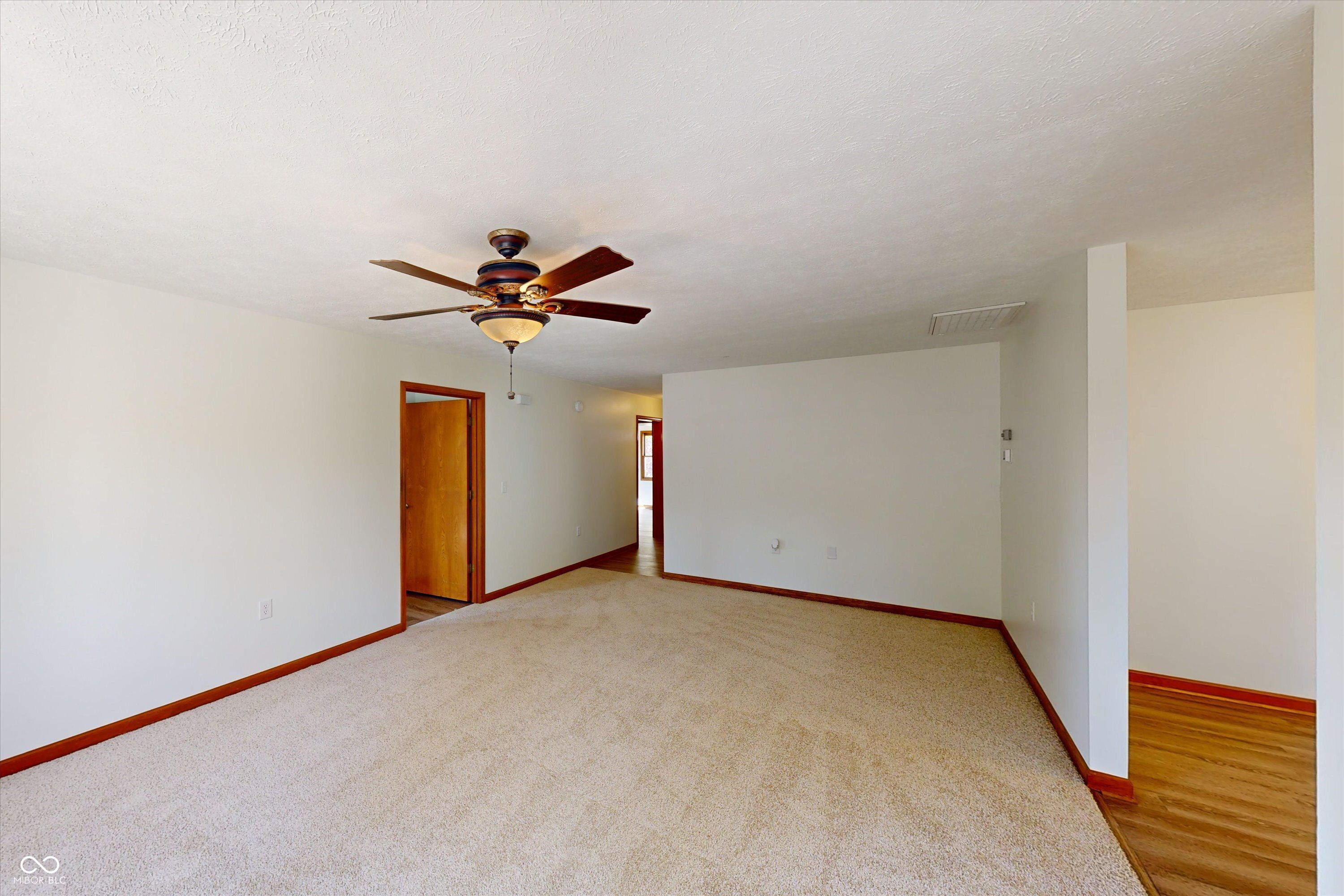 5405 Unity Trail