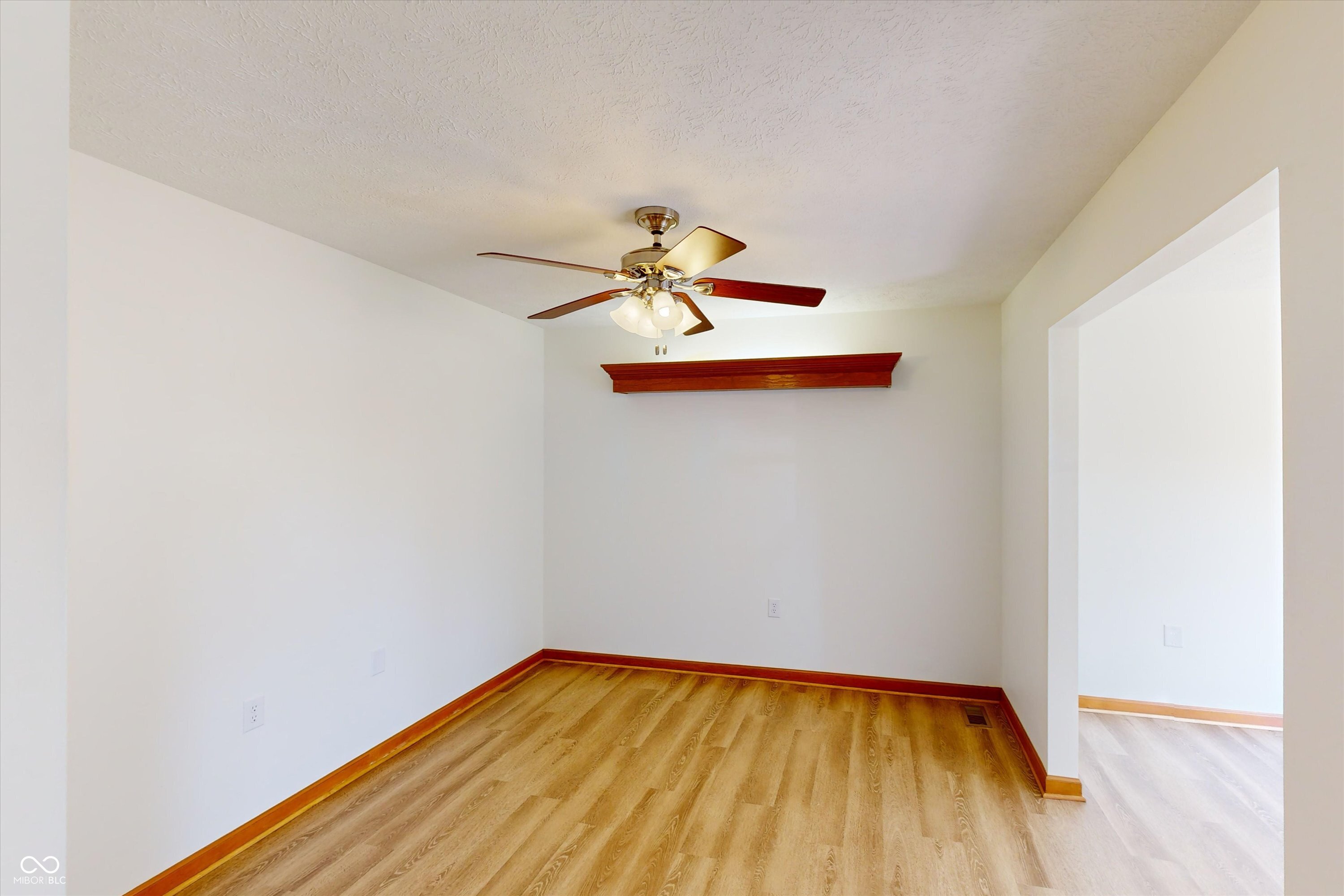 5405 Unity Trail