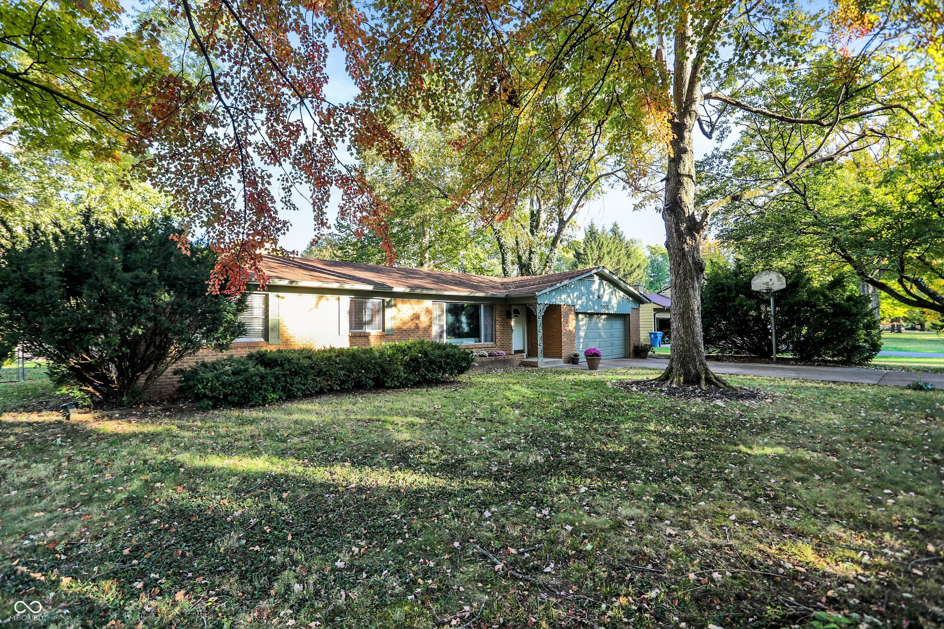 5535 N Drexel Avenue