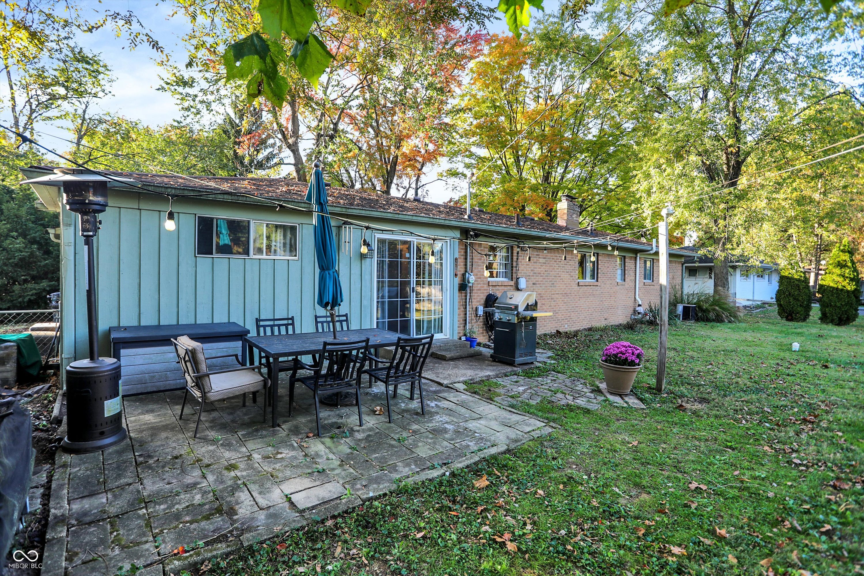 5535 N Drexel Avenue