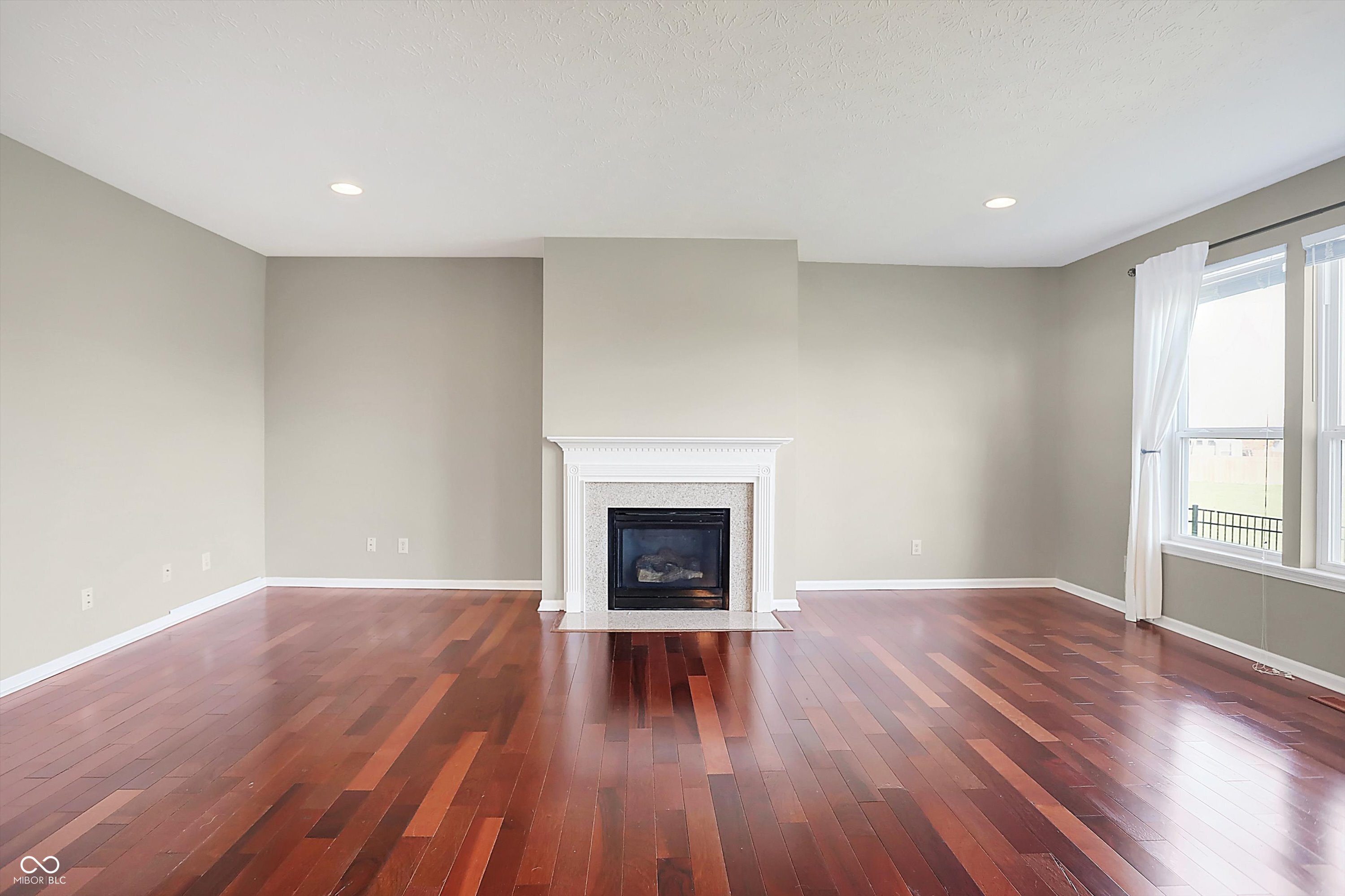7779 Blue Jay Way