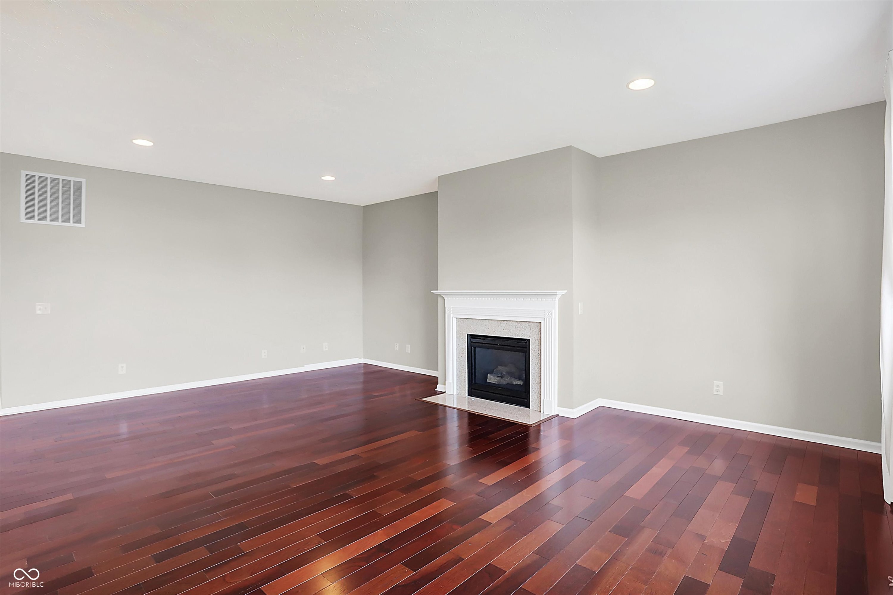 7779 Blue Jay Way
