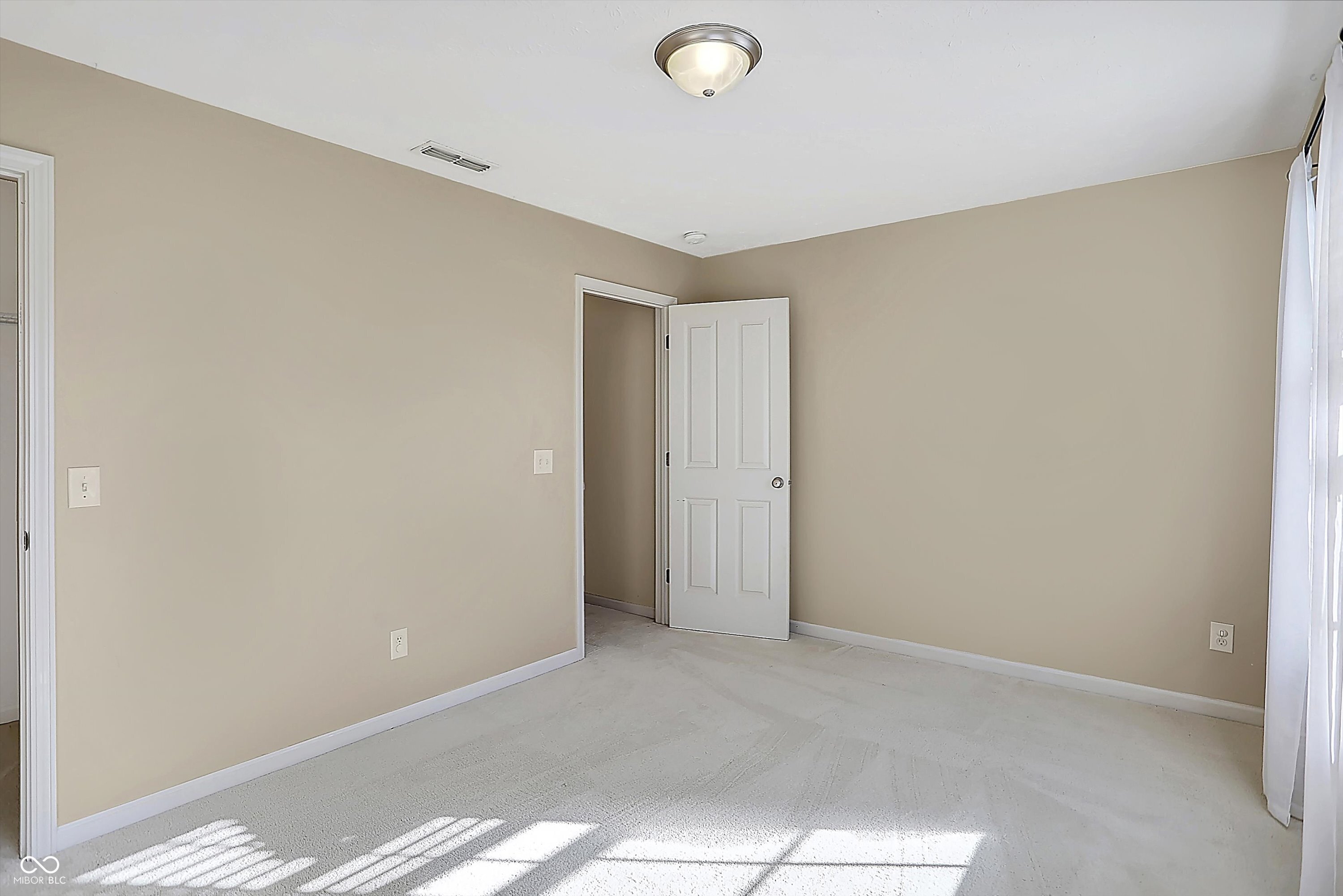 7779 Blue Jay Way