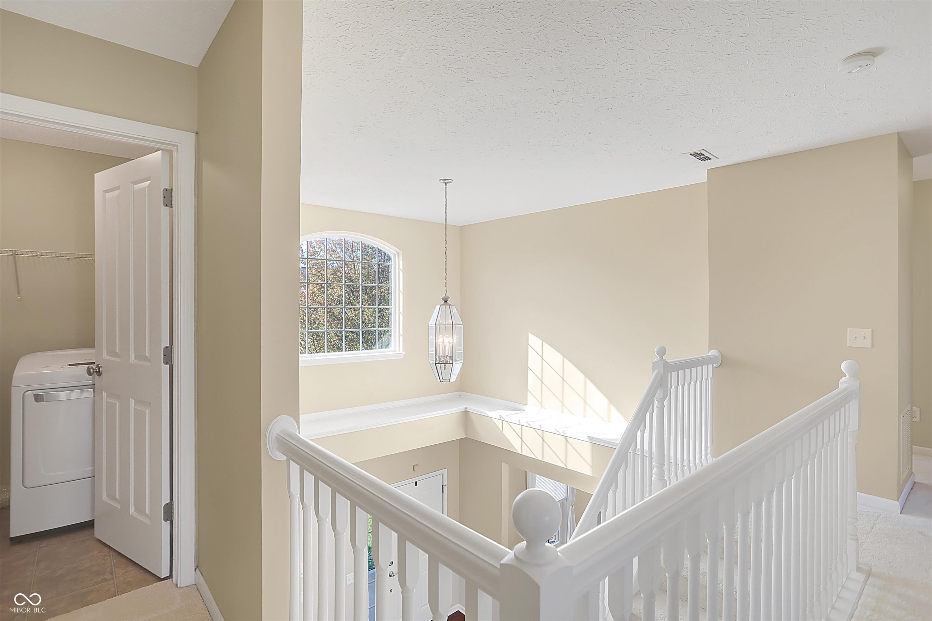 7779 Blue Jay Way