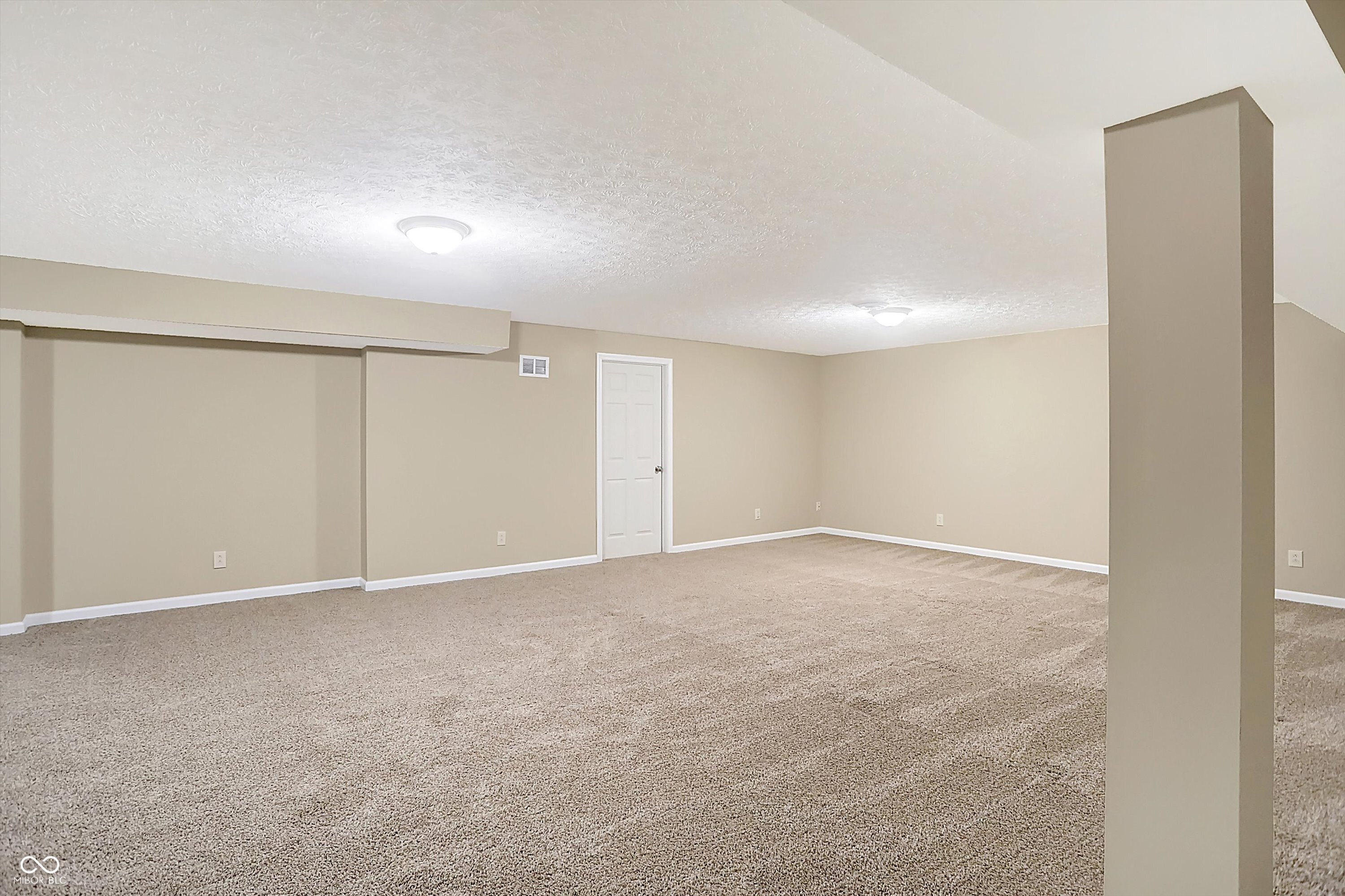 7779 Blue Jay Way