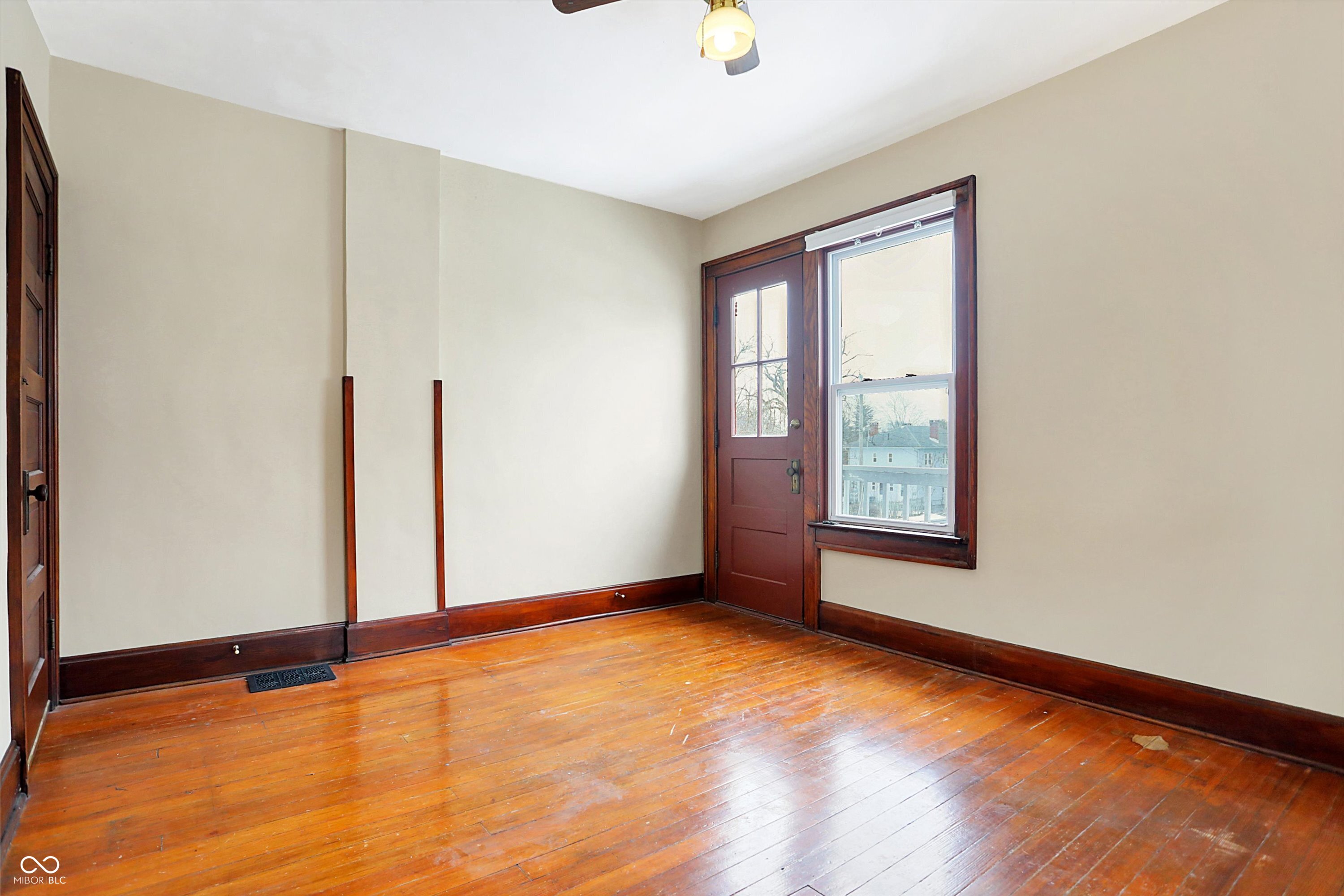30 & 32 N Dequincy Street