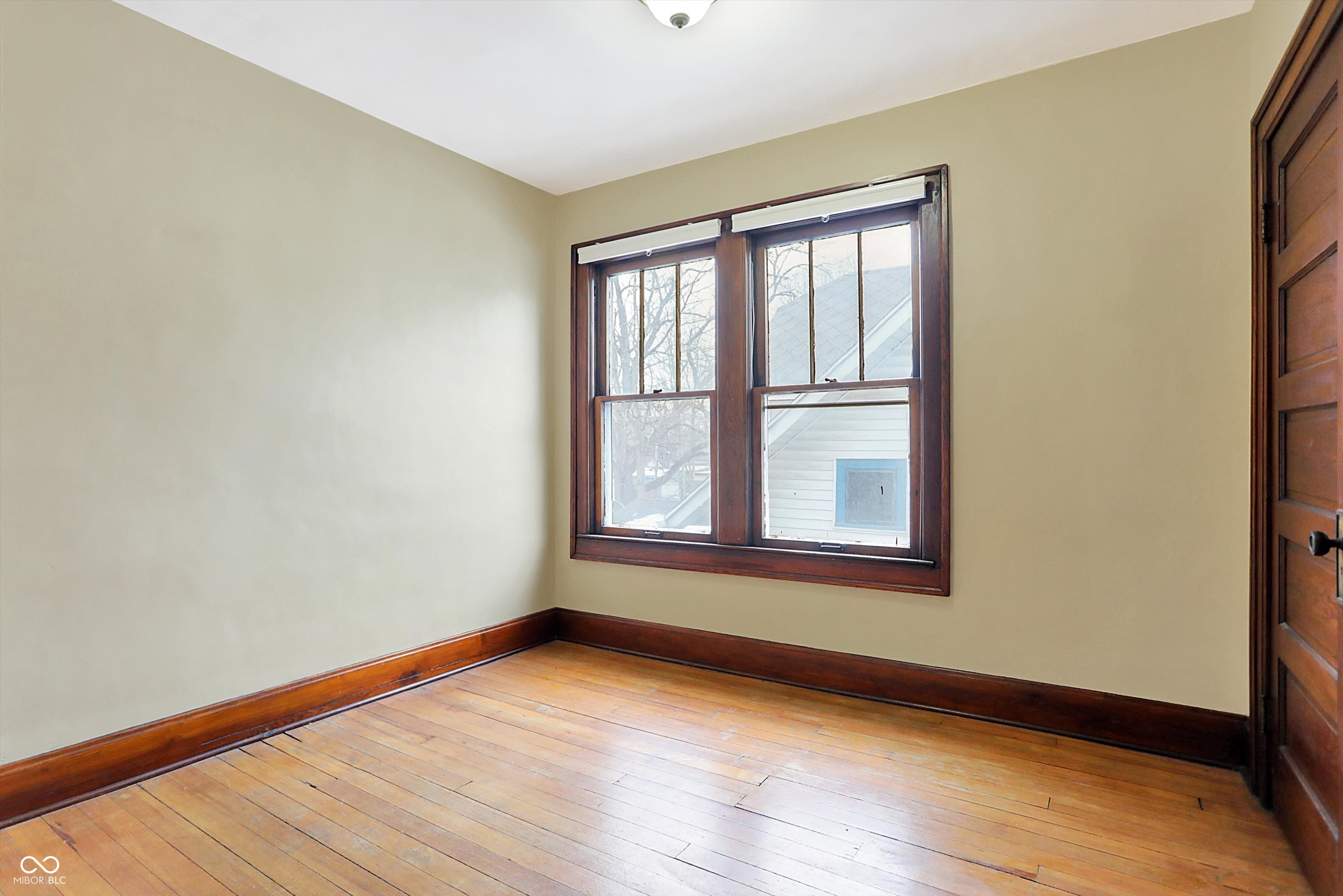 30 & 32 N Dequincy Street