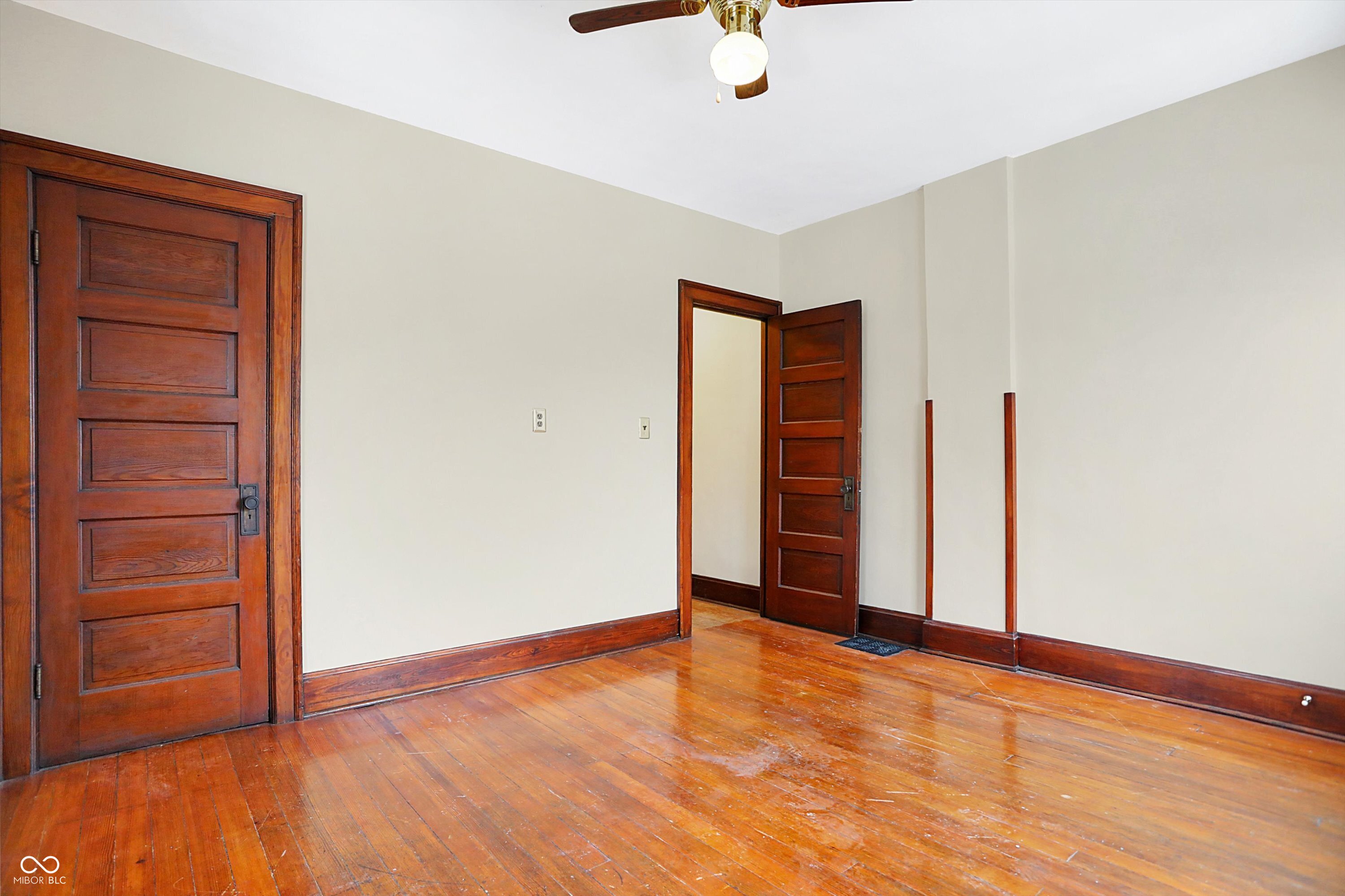 30 & 32 N Dequincy Street