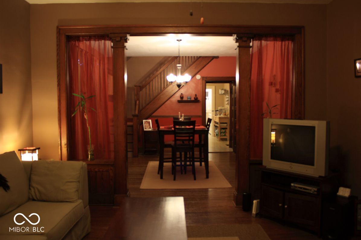 30 & 32 N Dequincy Street