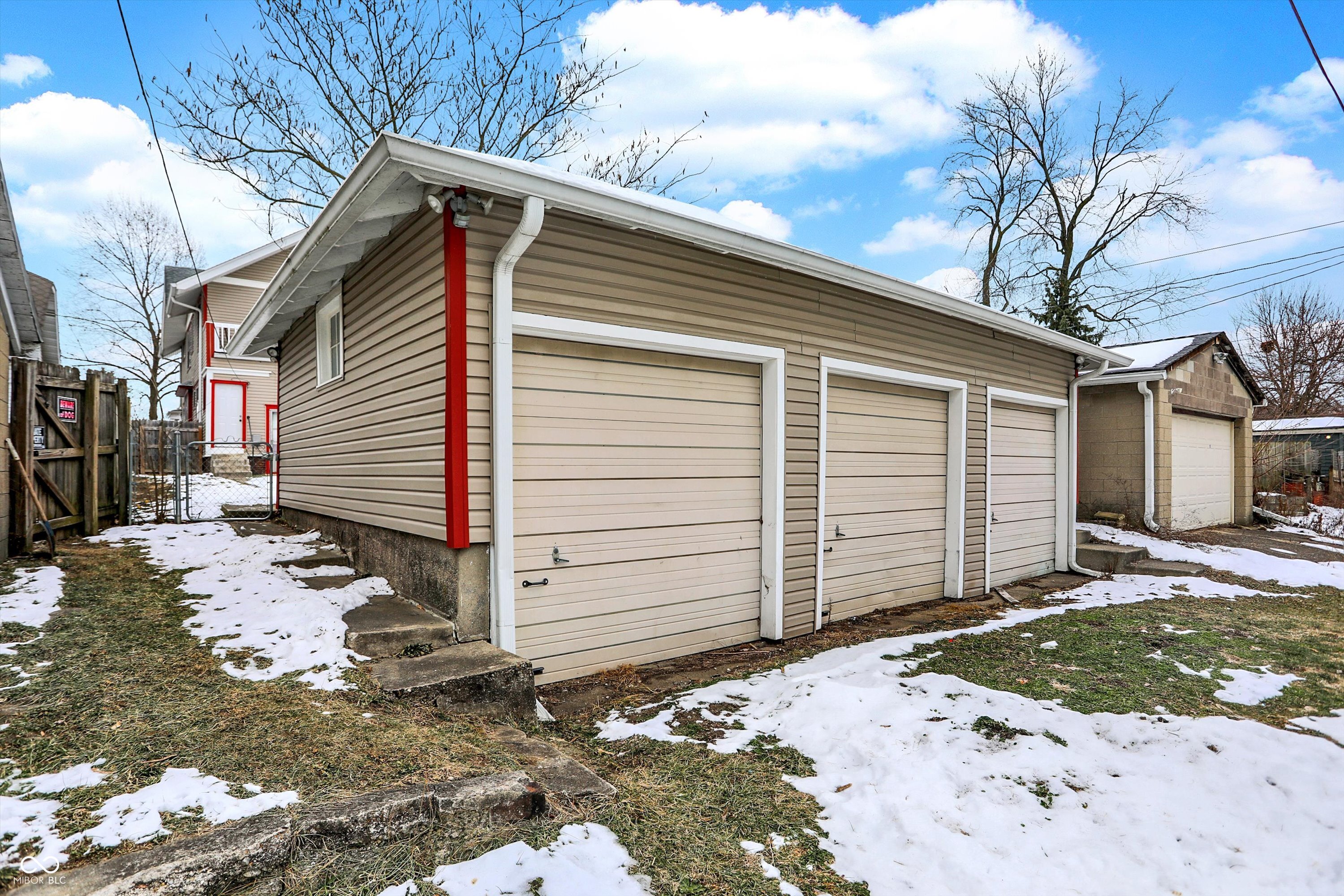 30 & 32 N Dequincy Street