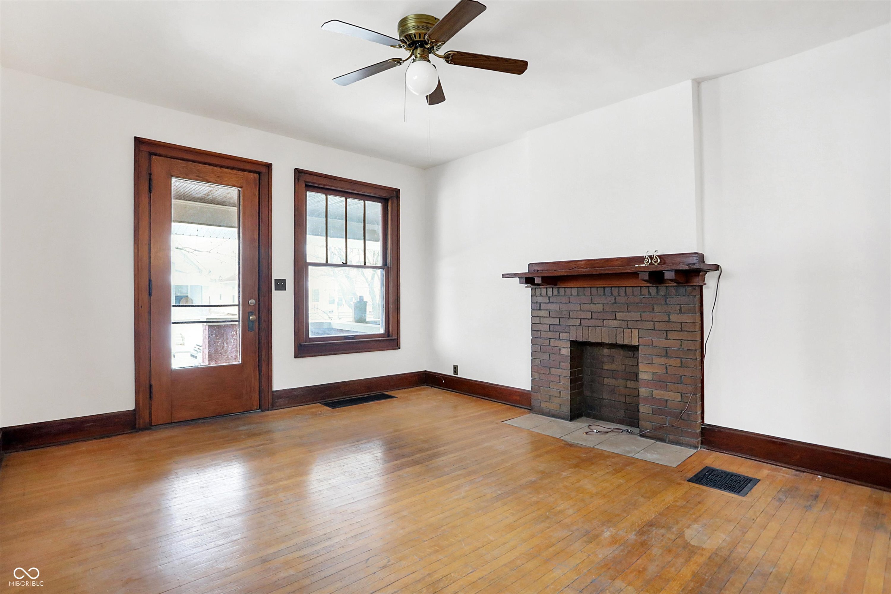 30 & 32 N Dequincy Street