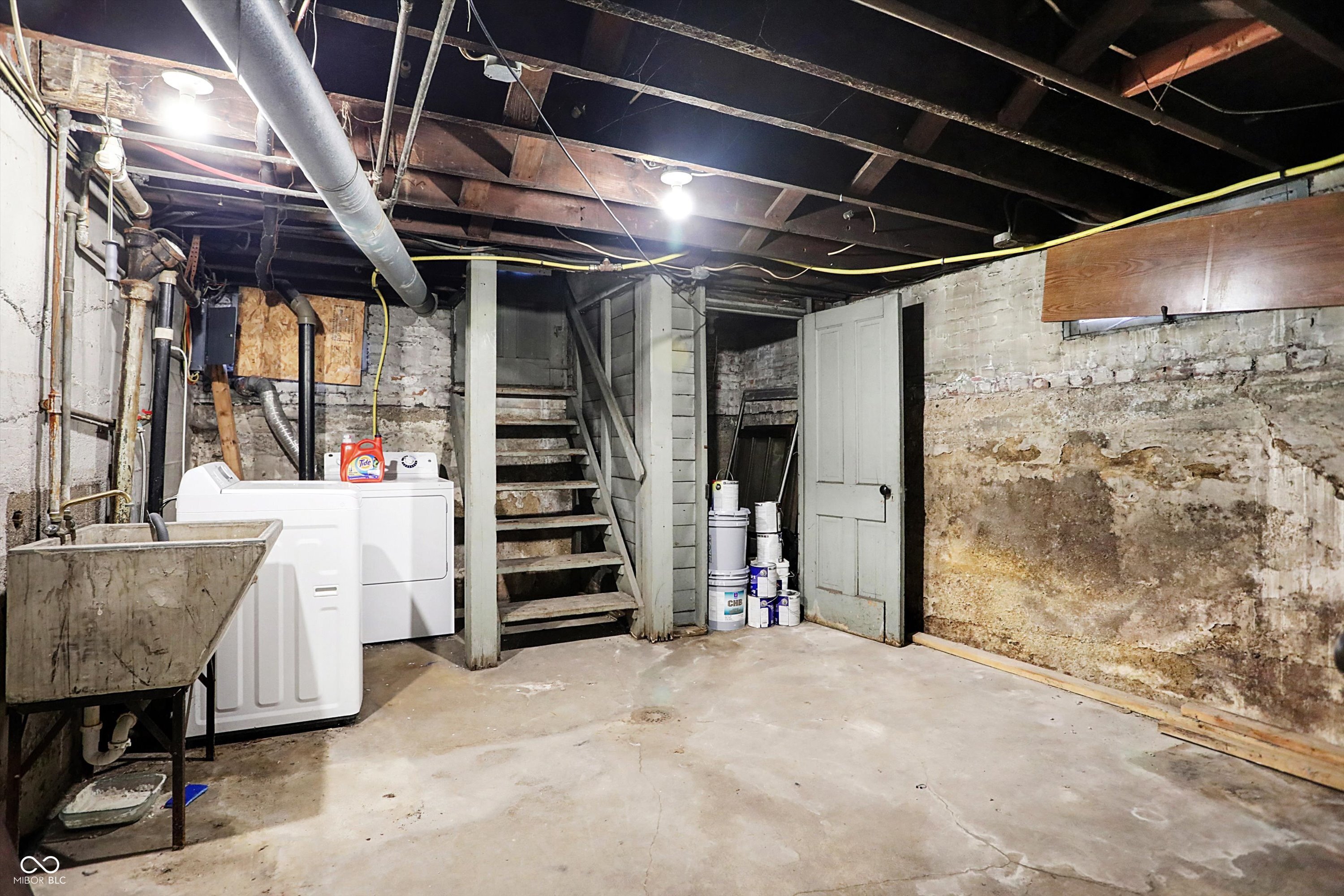 30 & 32 N Dequincy Street
