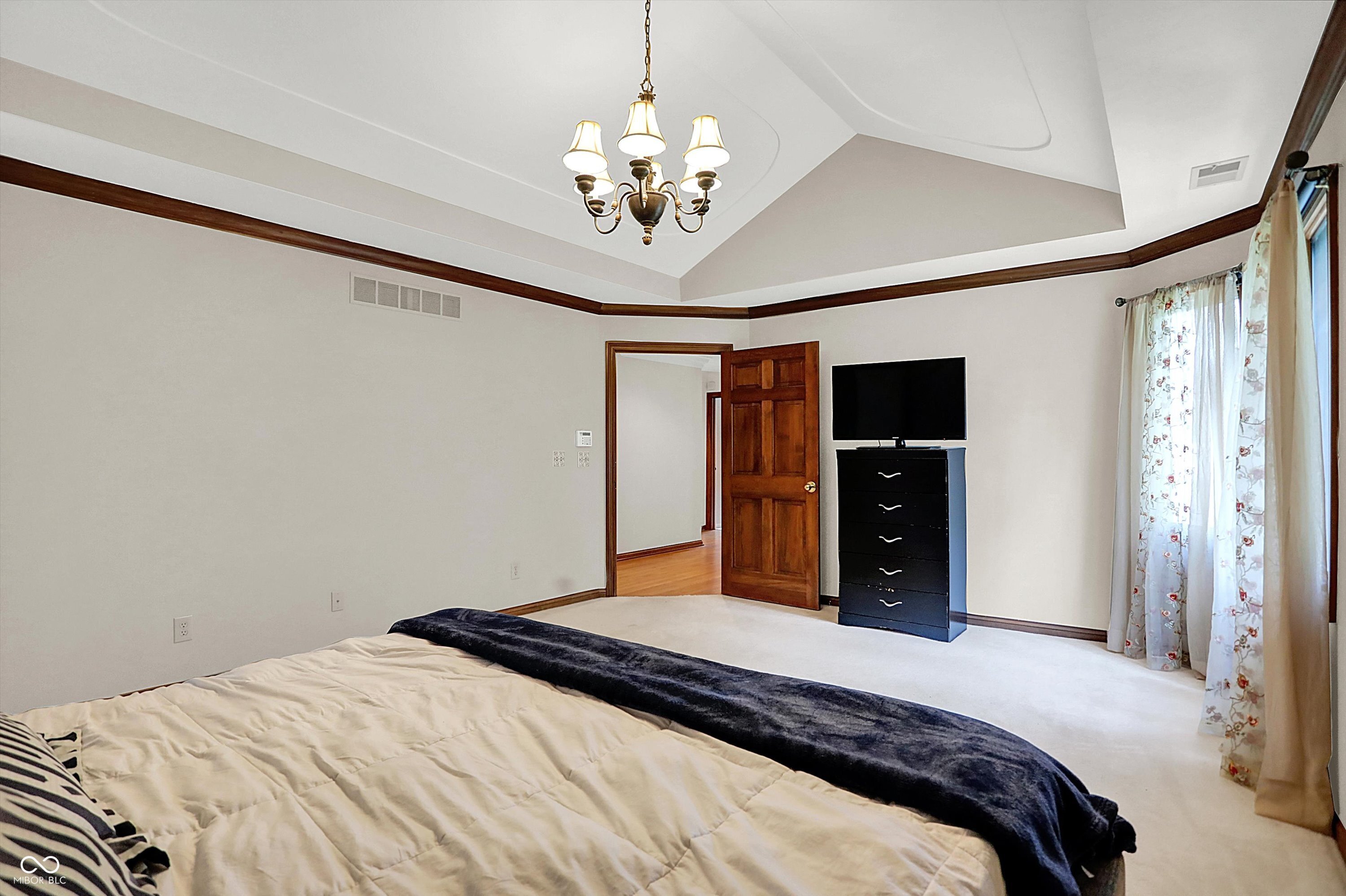 9015 Admirals Pointe Drive