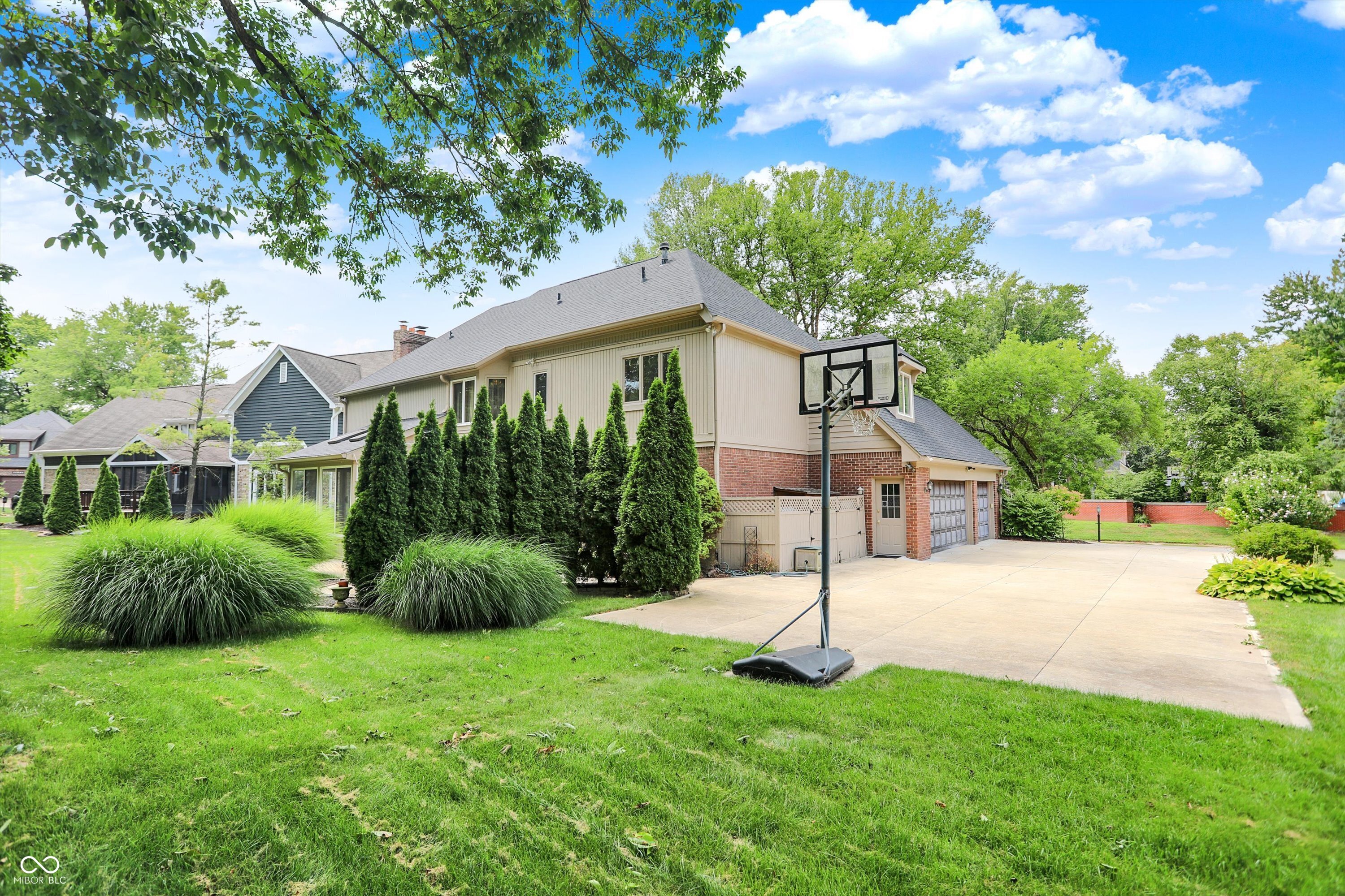 9015 Admirals Pointe Drive