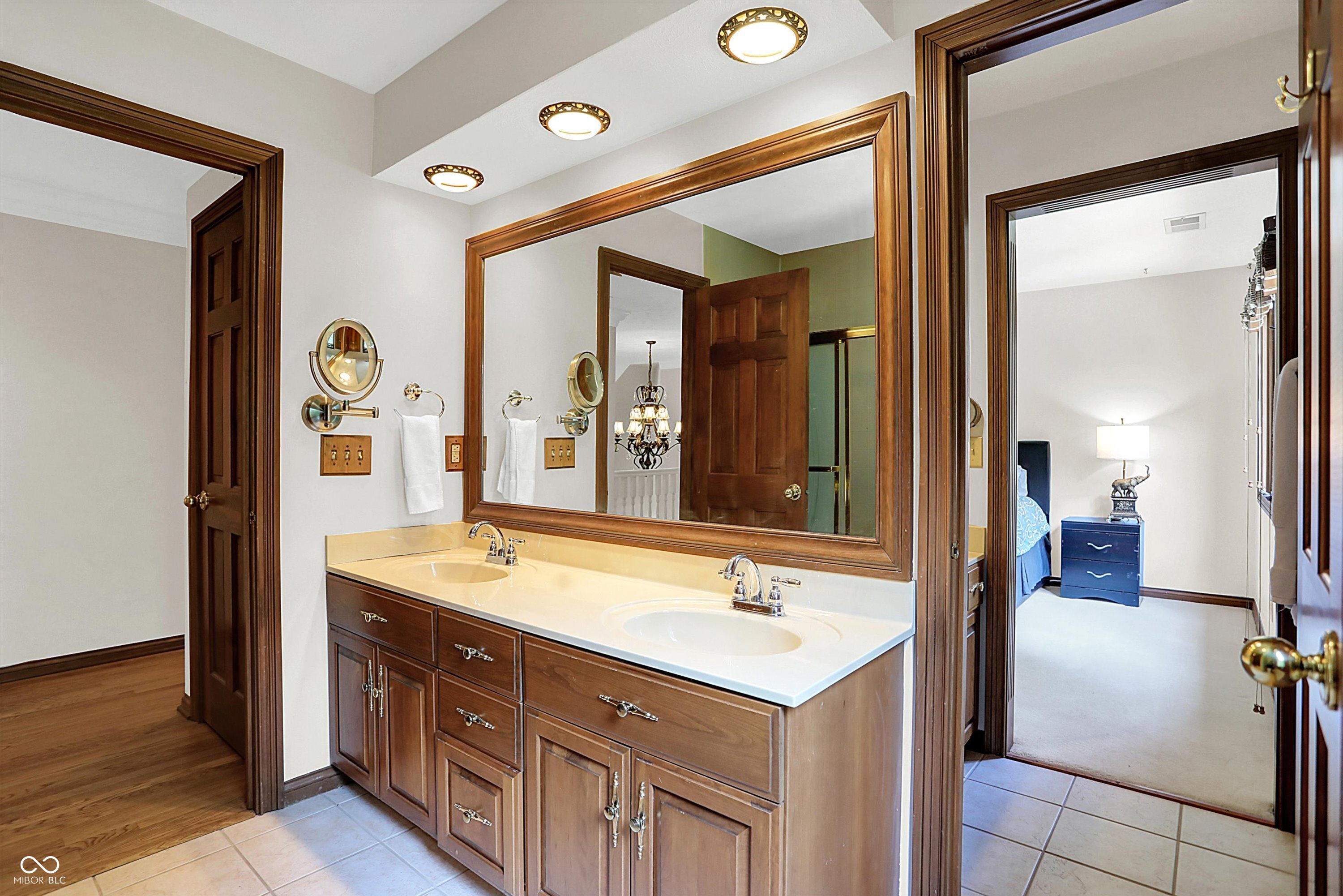 9015 Admirals Pointe Drive