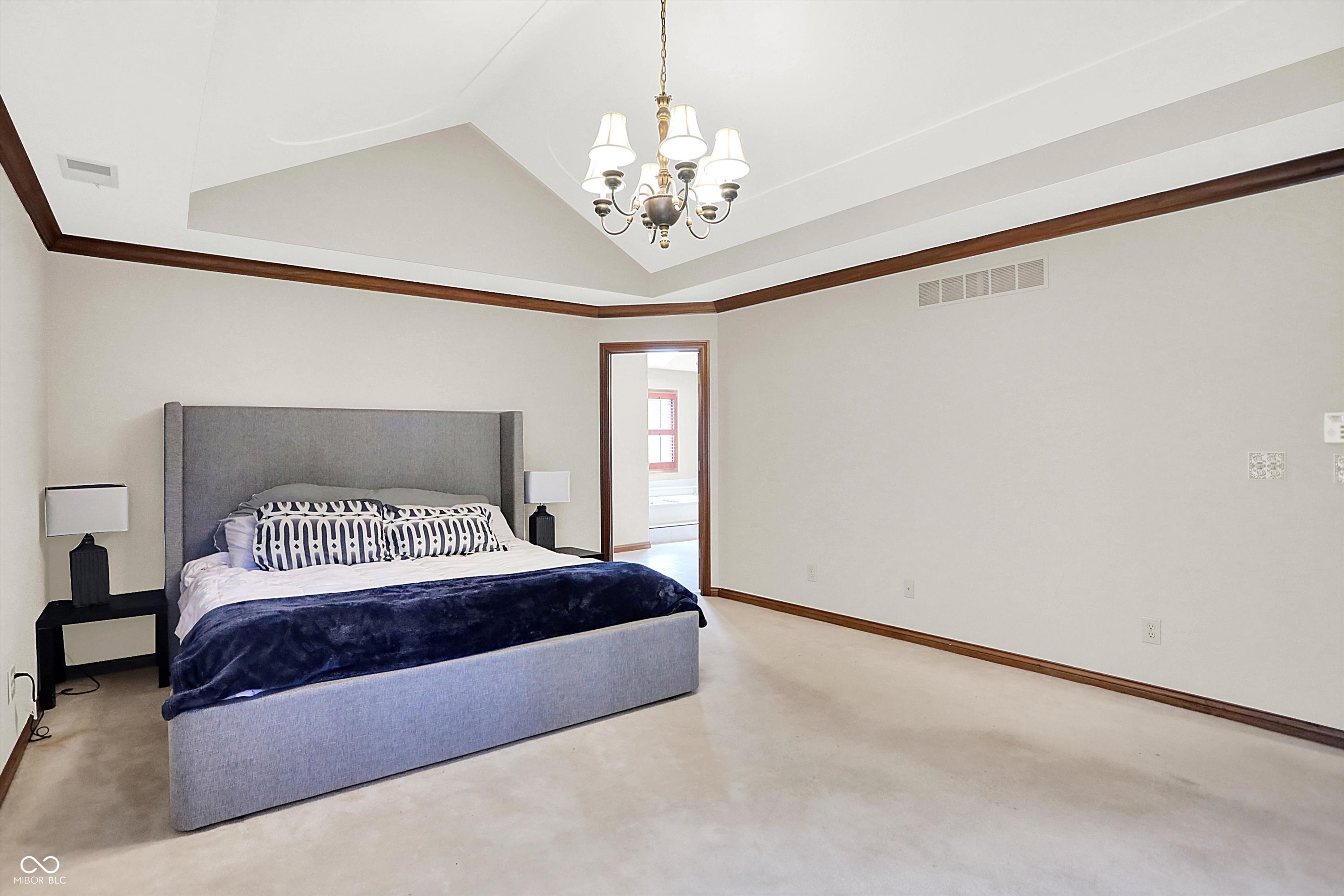9015 Admirals Pointe Drive