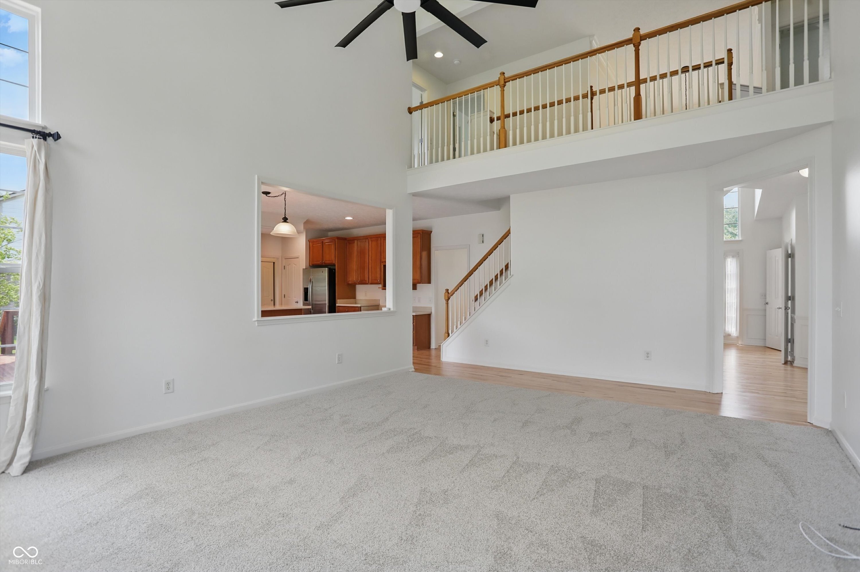 9318 Windrift Way