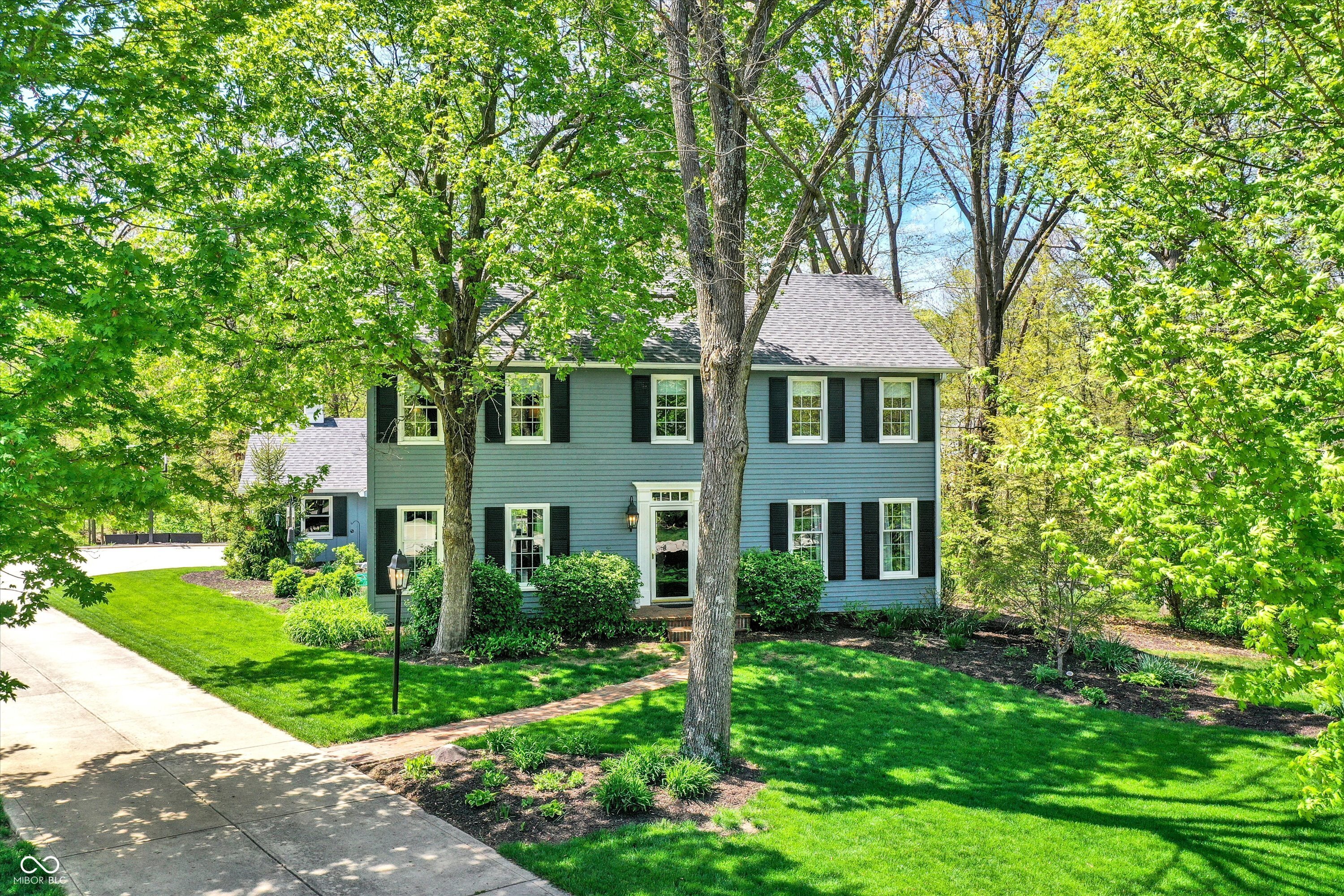 70 Williamsburg Court