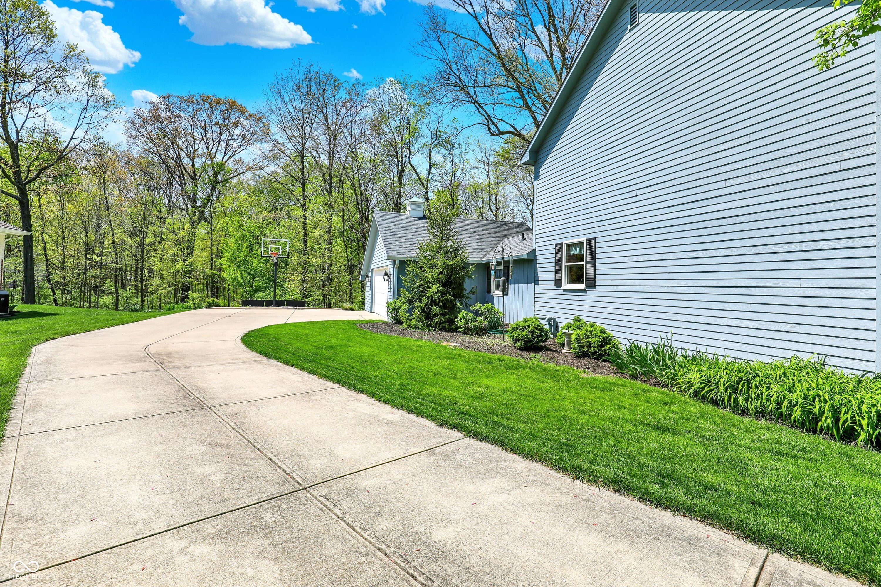 70 Williamsburg Court