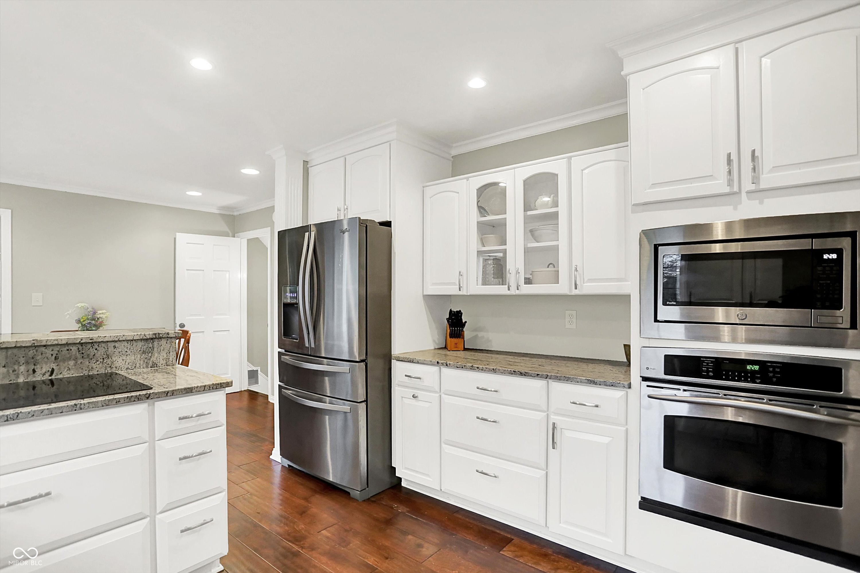 1095 Williamsburg Lane