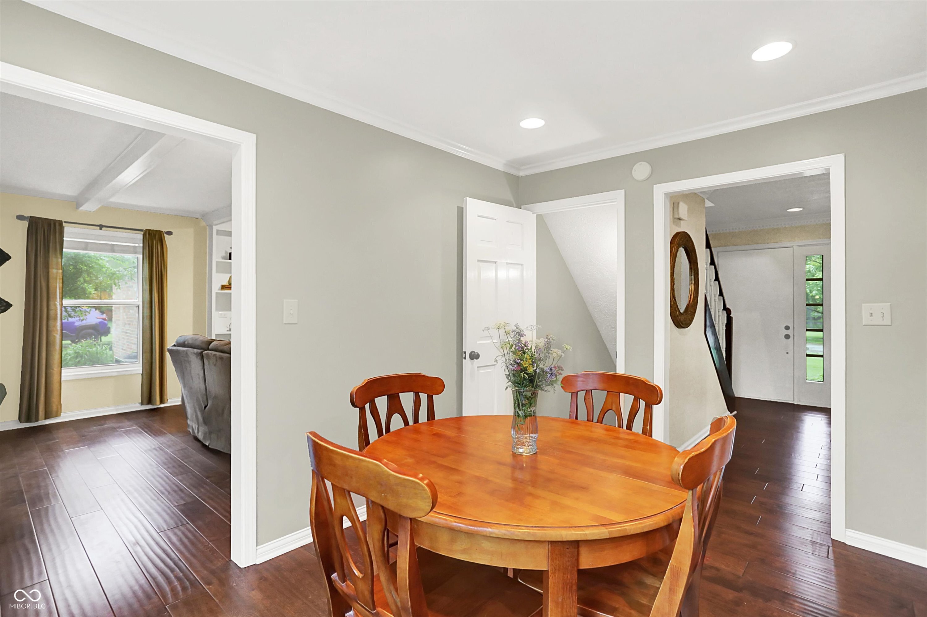 1095 Williamsburg Lane