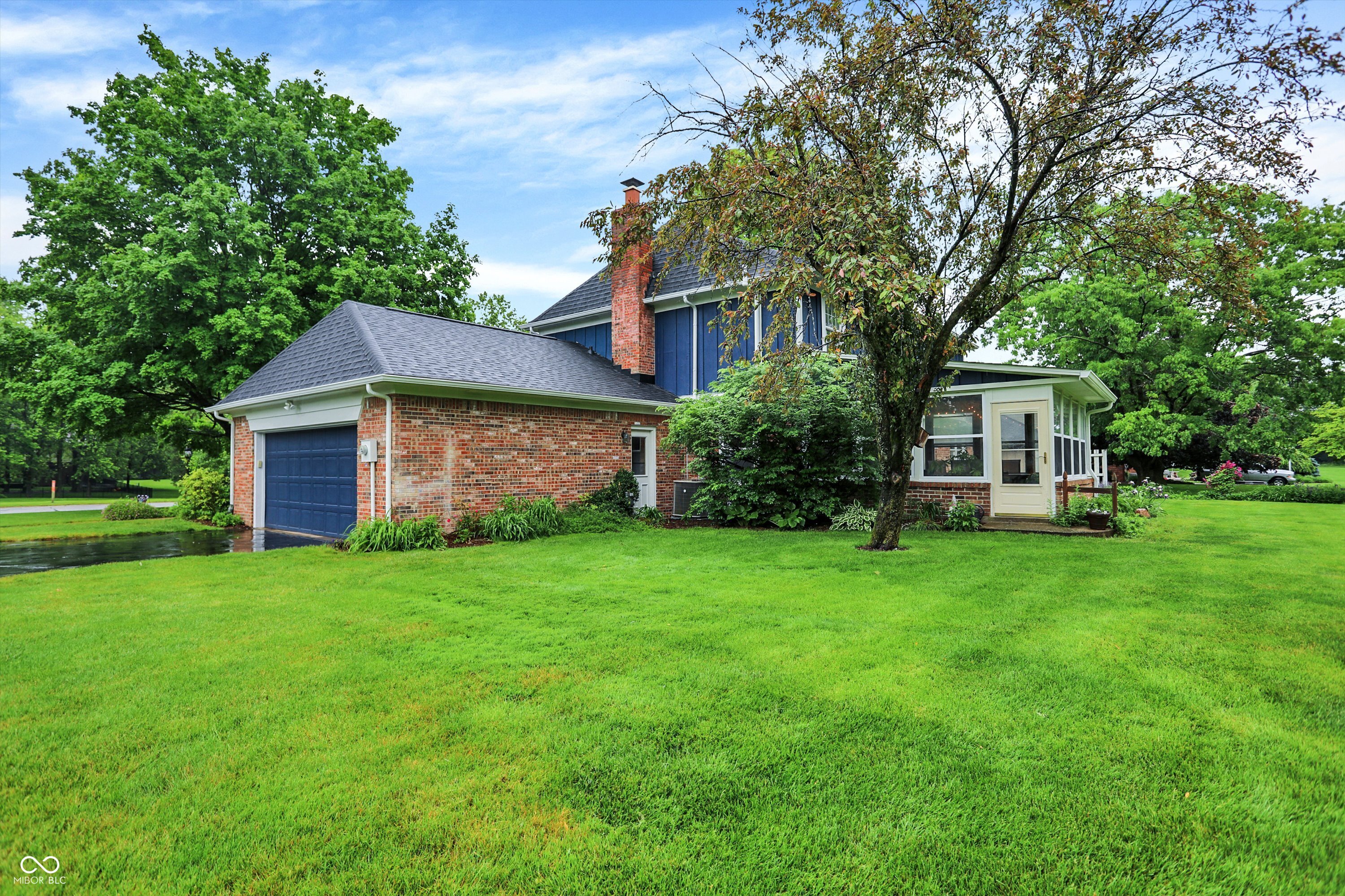 1095 Williamsburg Lane