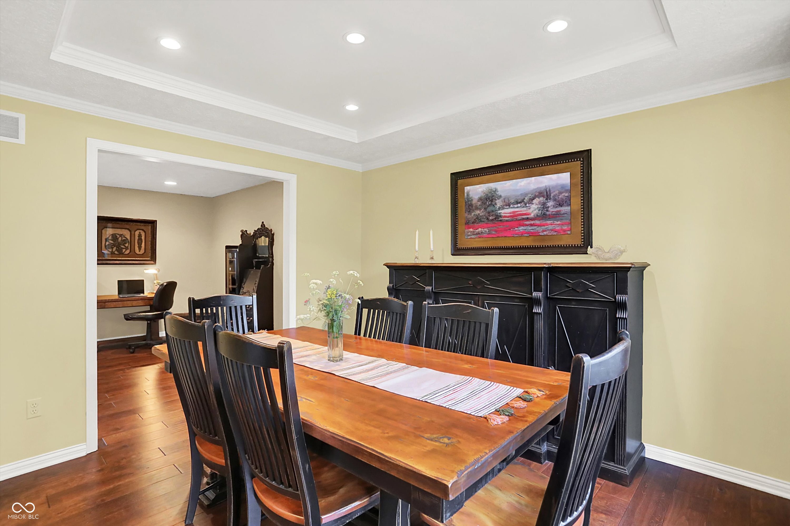 1095 Williamsburg Lane
