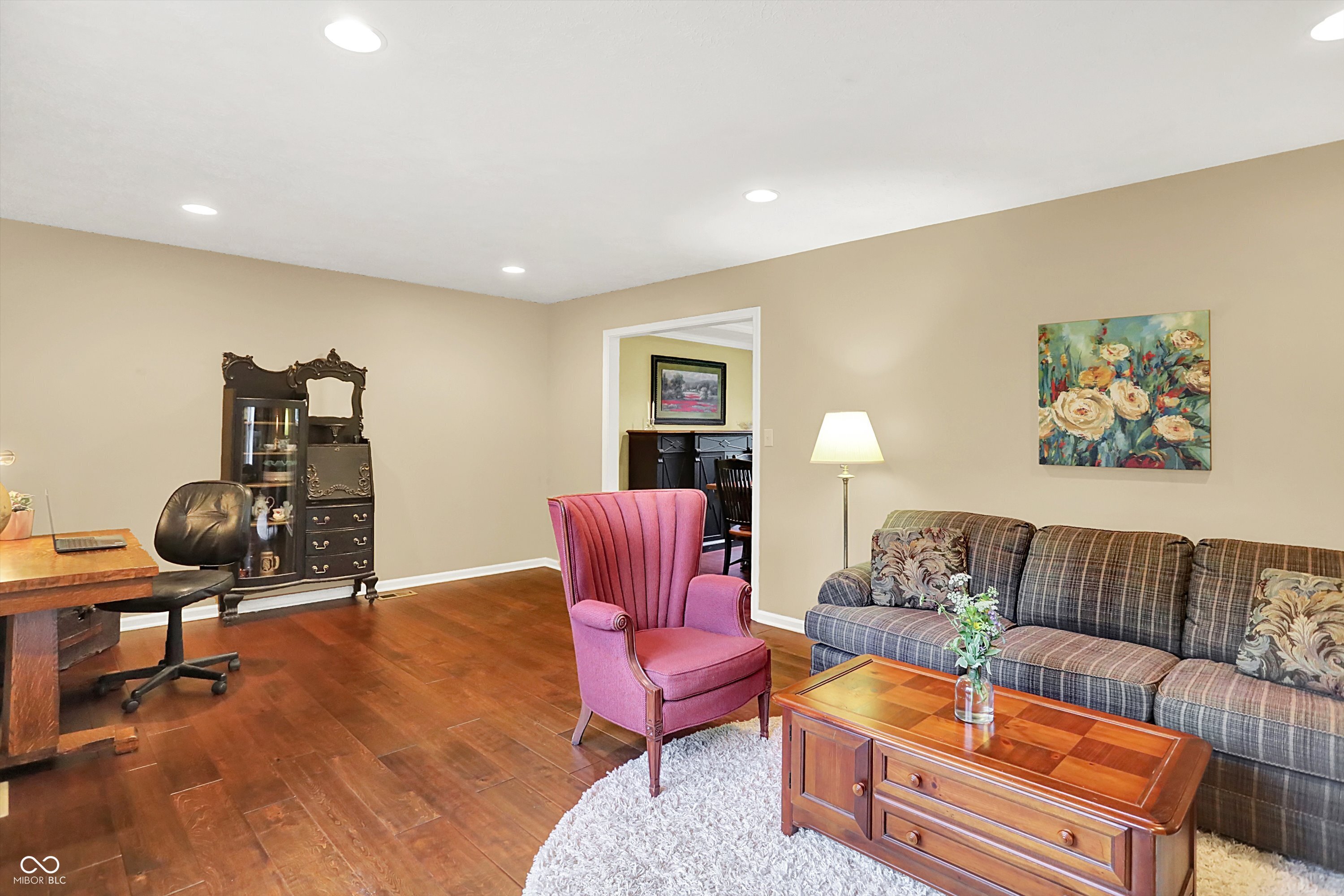 1095 Williamsburg Lane