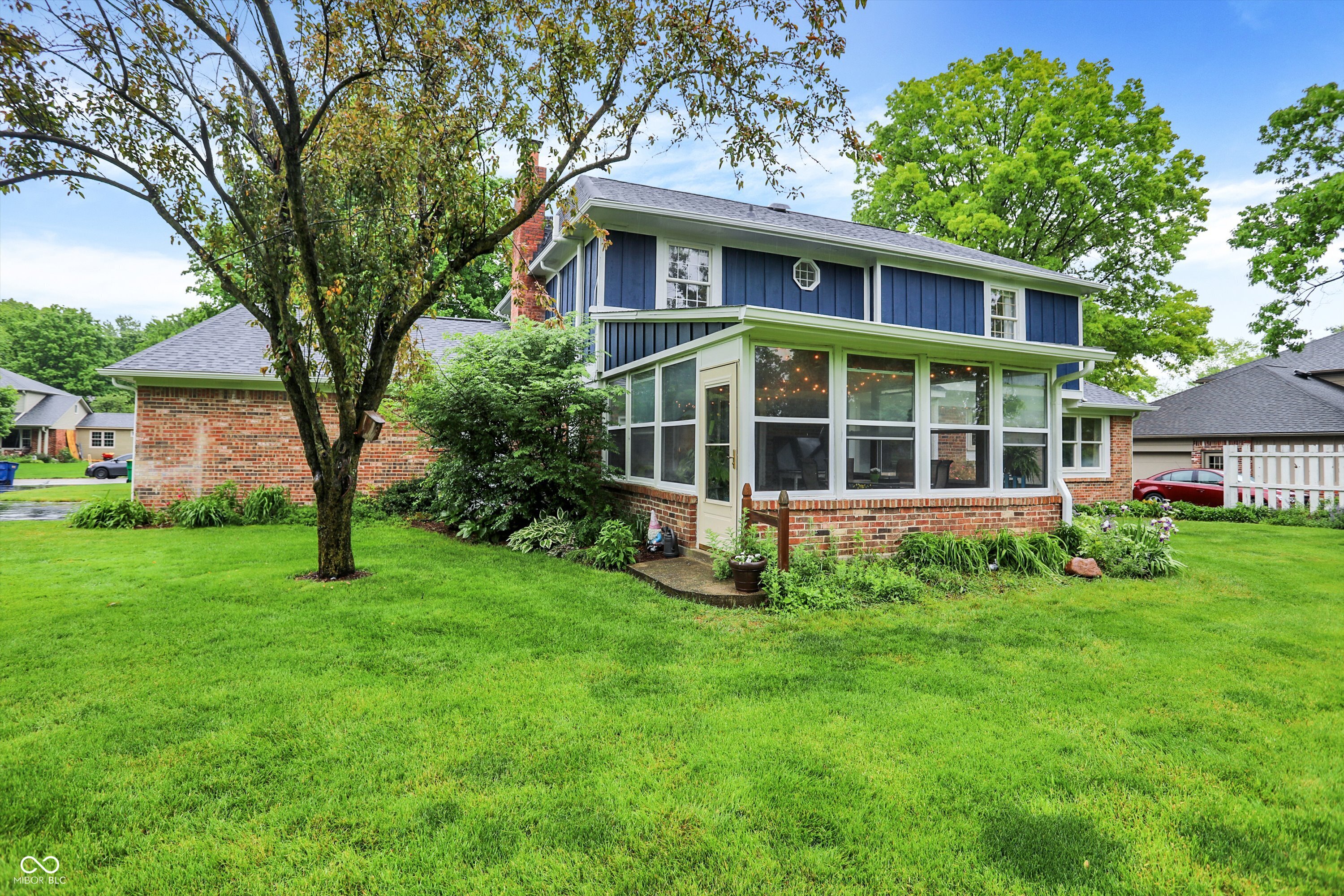 1095 Williamsburg Lane