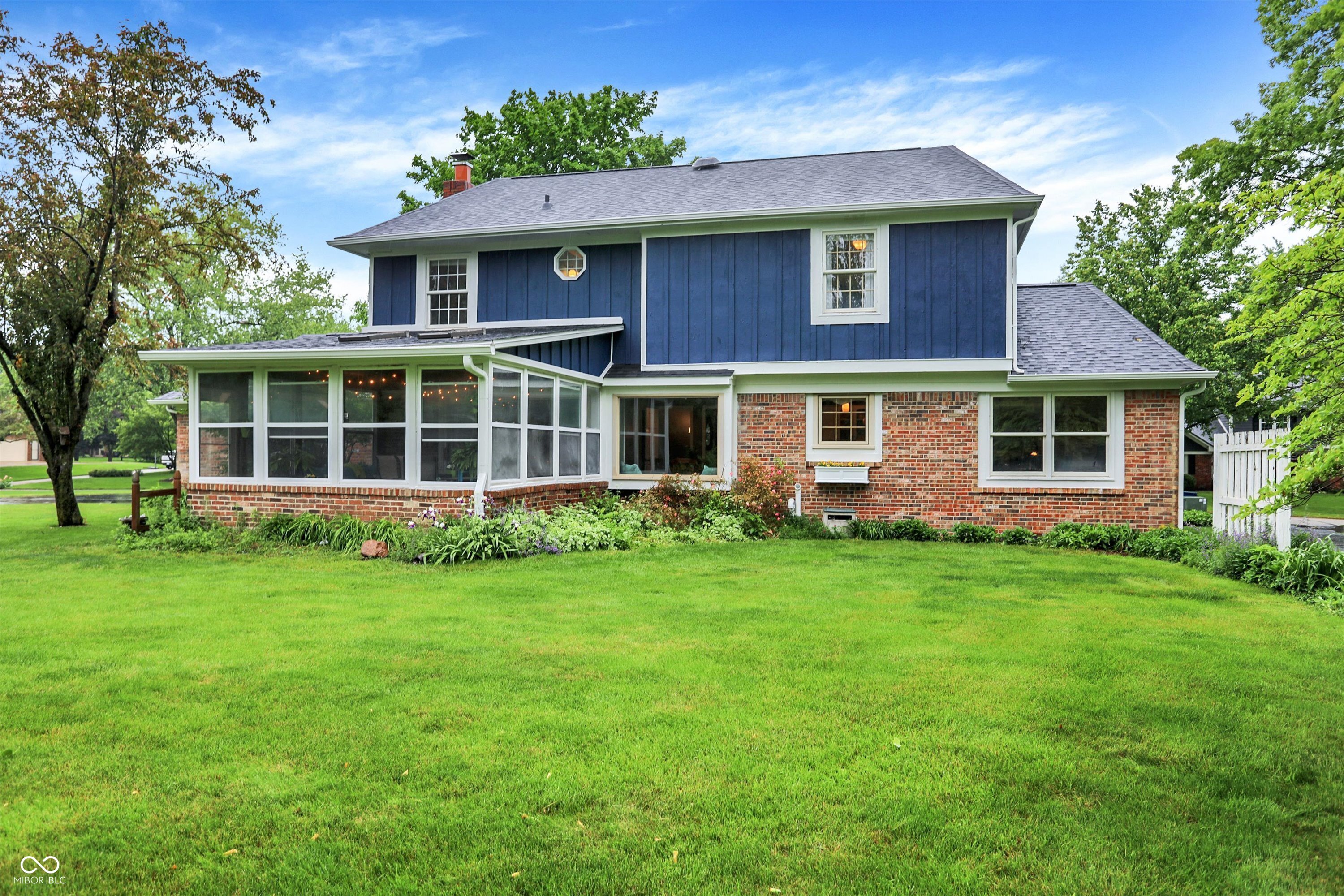 1095 Williamsburg Lane