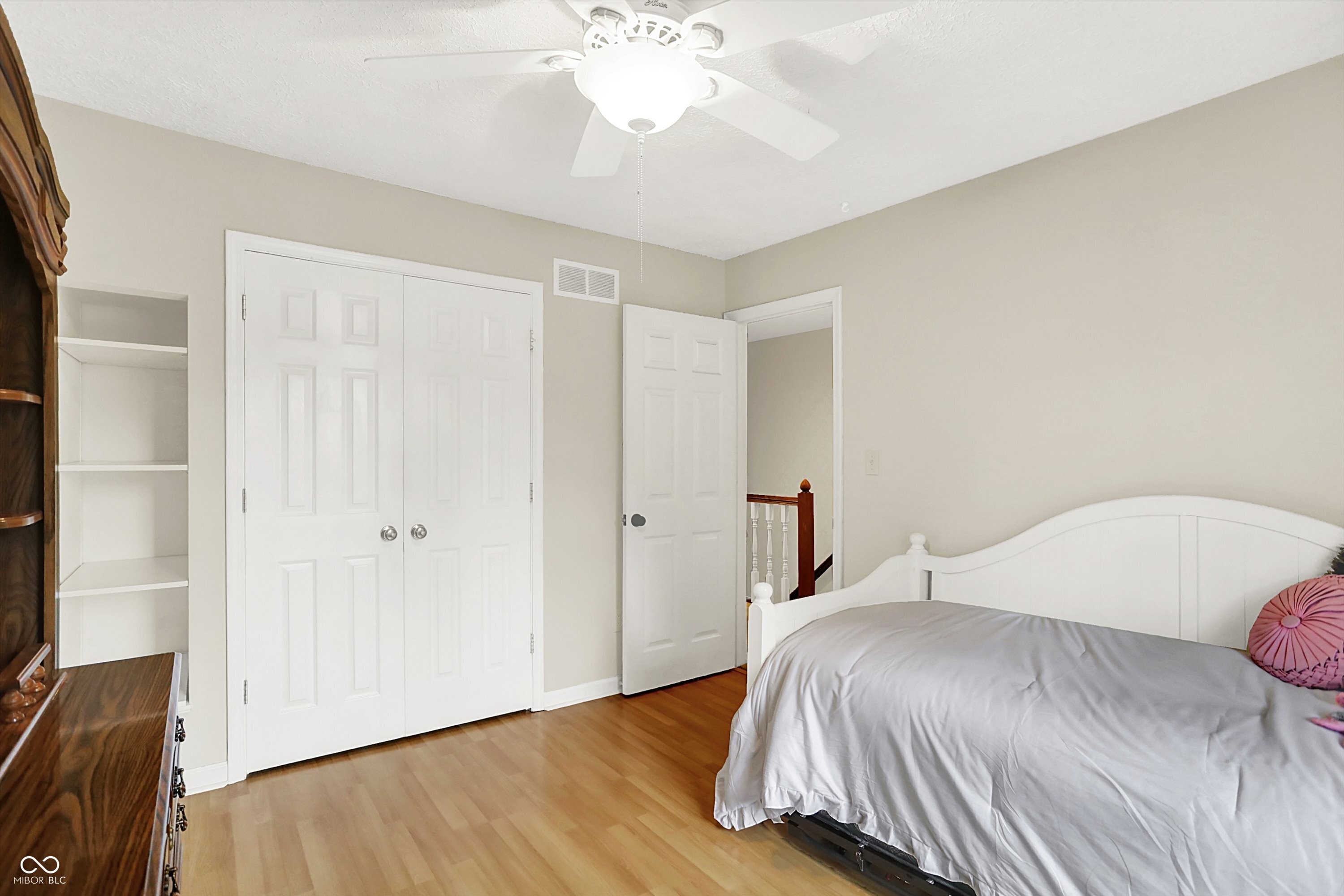 1095 Williamsburg Lane