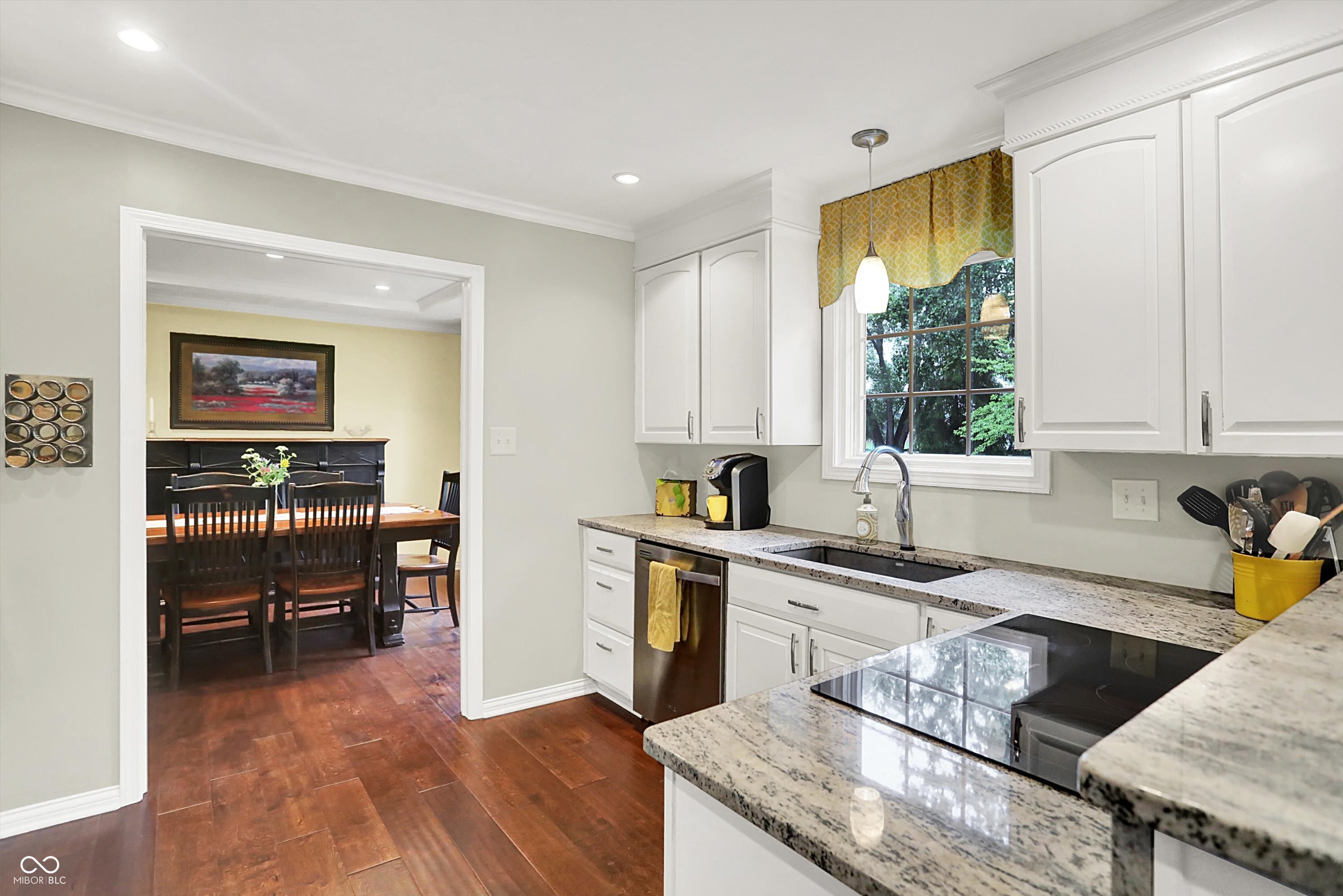 1095 Williamsburg Lane