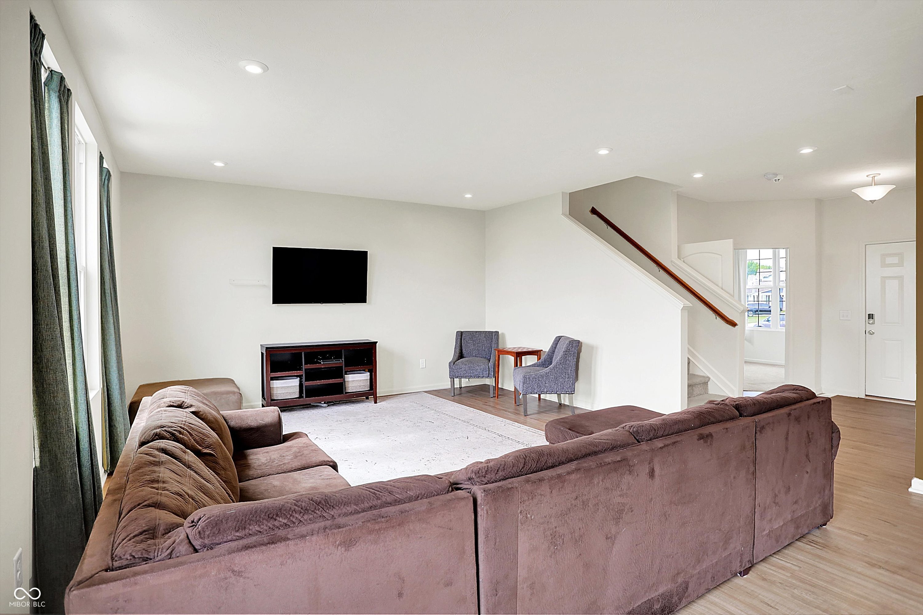 6843 Black Cherry Terrace